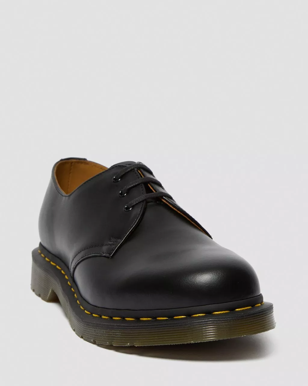 DR MARTENS 65cm Waxed Flat Shoe Laces (3 Eye)
