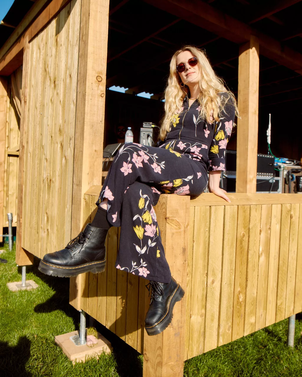 DR MARTENS Jadon III Pisa Leather Platform Boots