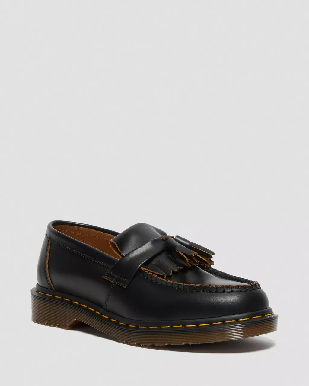 DR MARTENS Vintage Made in England Quilon Leather Tassel Loafers