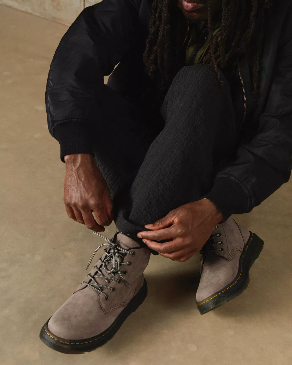 DR MARTENS Crewson Chukka Buck Lace Up Boots