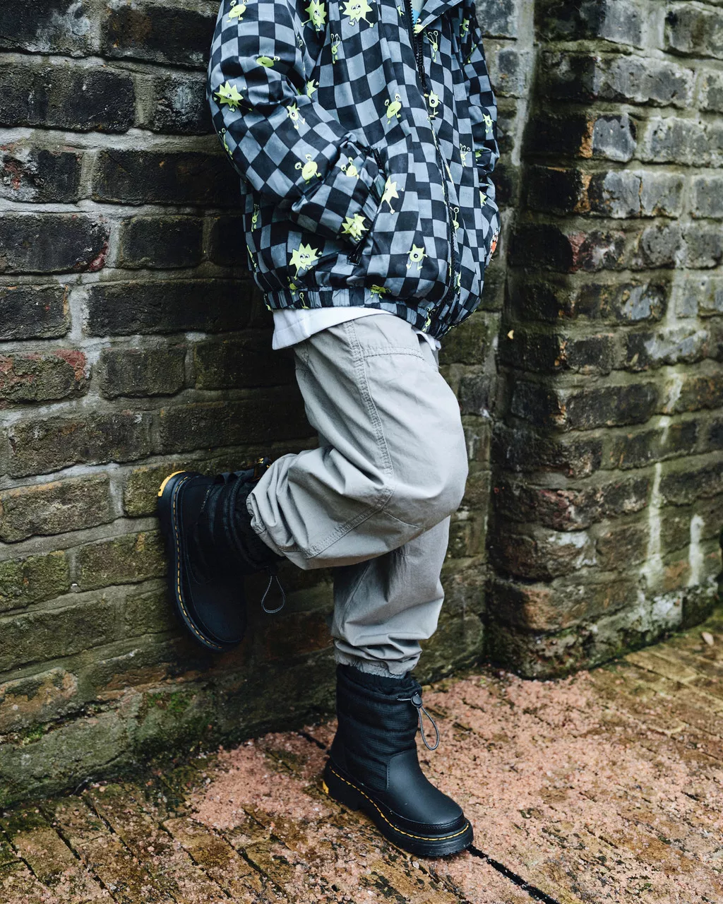 DR MARTENS Junior Cullen Padded Wintergrip Boots