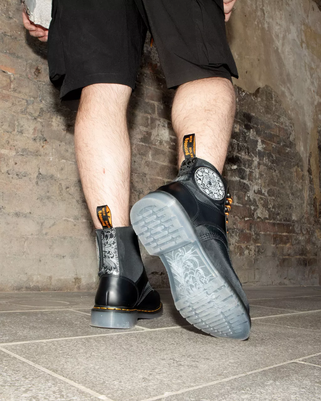 DR MARTENS 1460 King Nerd Leather Boots