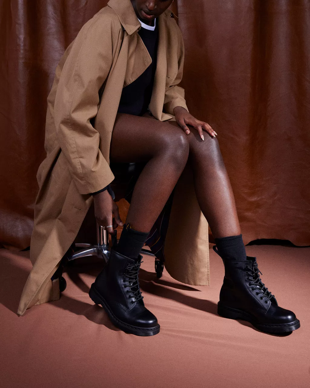 DR MARTENS 1460 Mono Milled Nubuck Leather Lace Up Boots