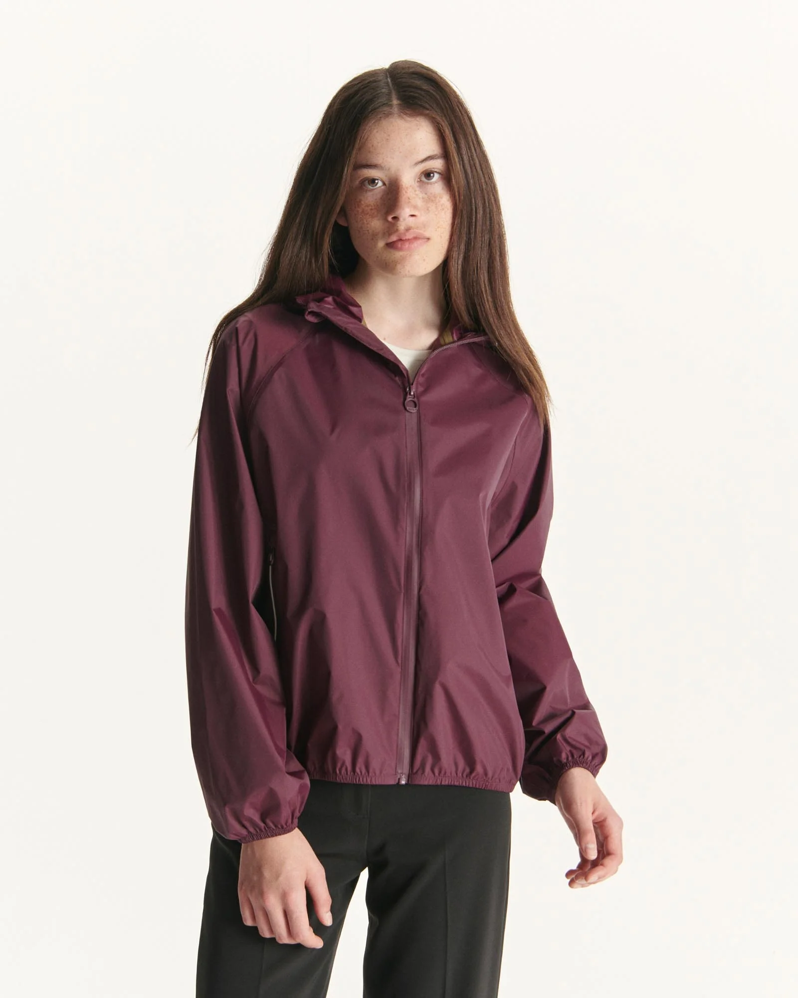 Packable raincoat Aubergine Singapore