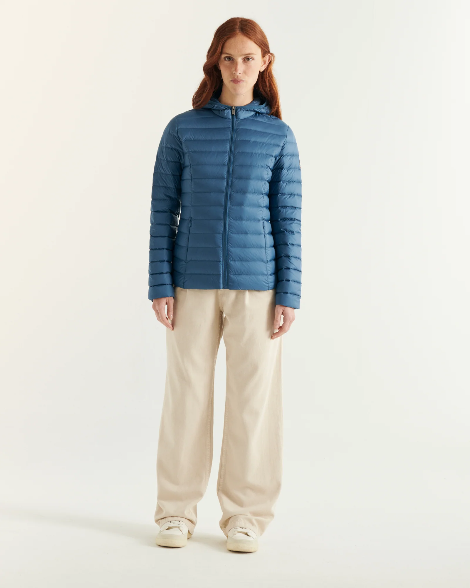 Lightweight hooded Army Cloe down jacket