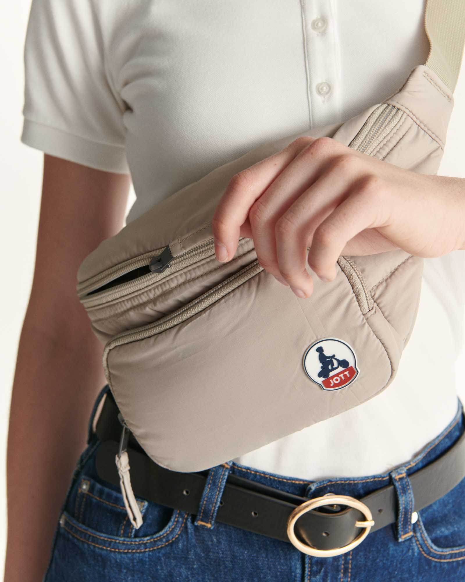 Dena 2.0 Beige bi-material fanny pack