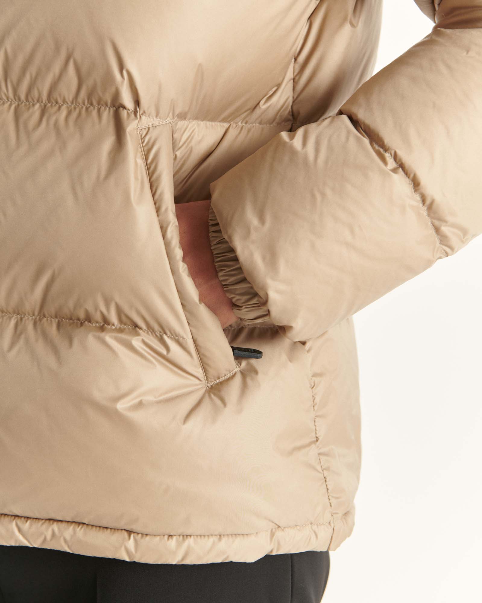 Extreme Cold Quilted Down Jacket Black Cardiff