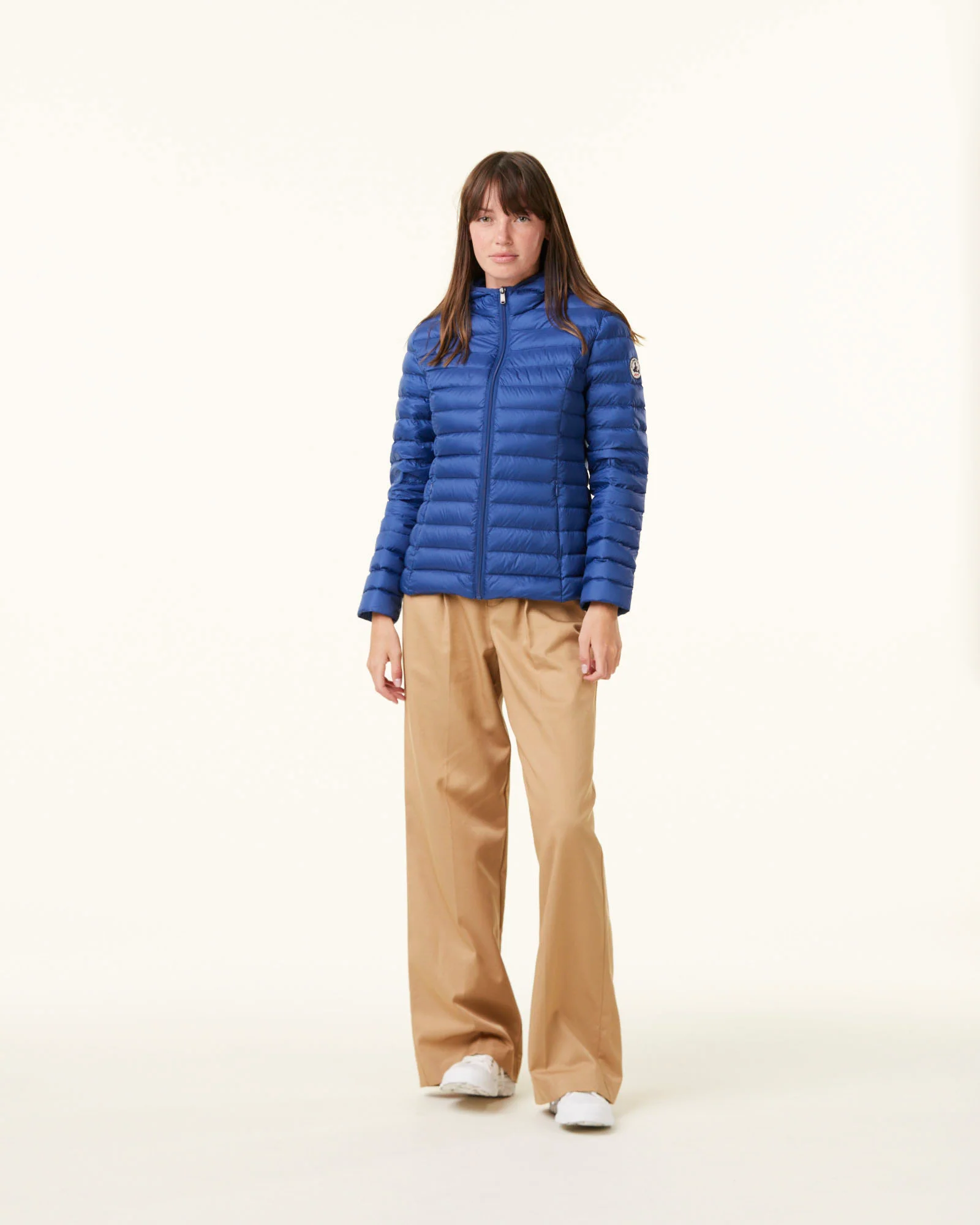 Lightweight hooded Army Cloe down jacket