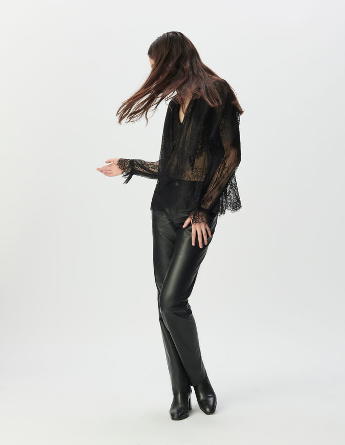 Blouse noire dentelle large volant Femme