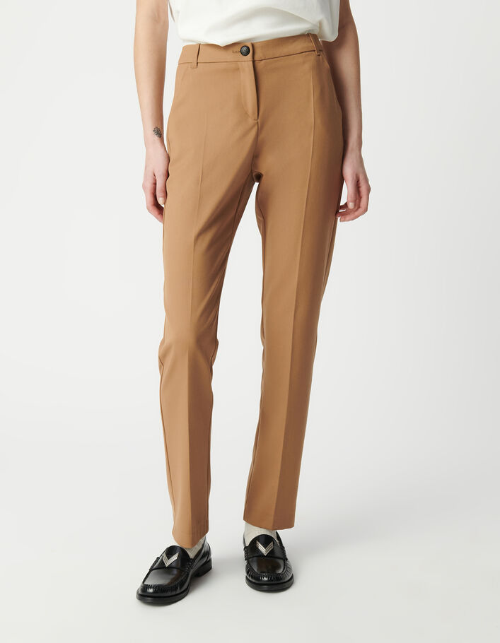 Pantalon droit camel enduit m&eacute;tallis&eacute; Femme