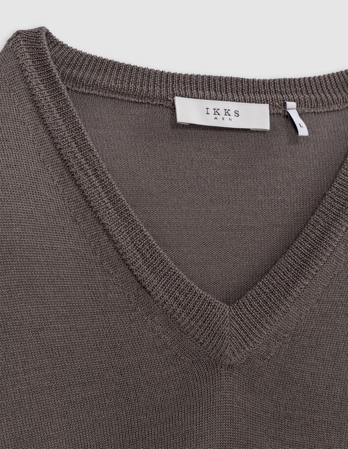 Pull tricot encolure V Homme