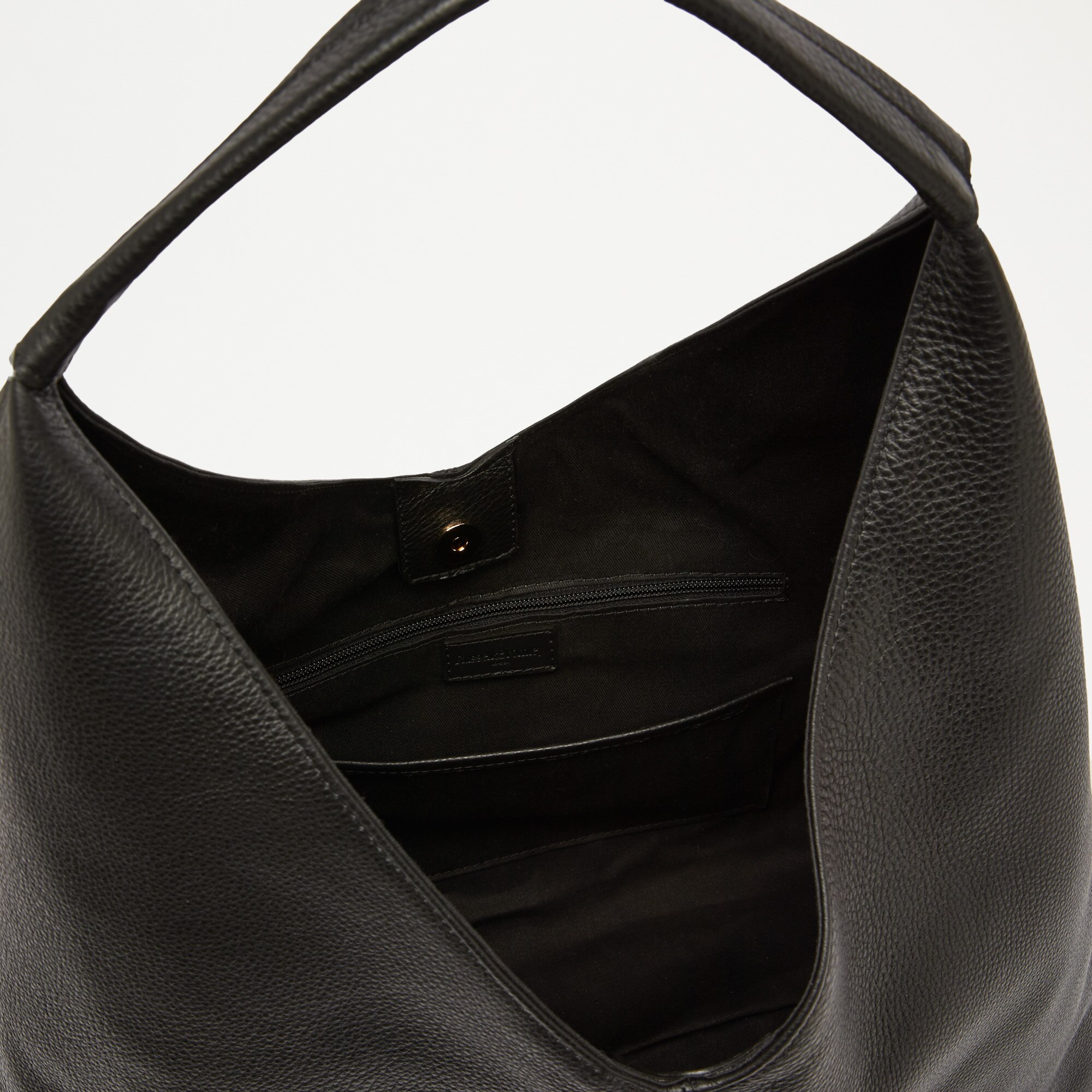 Everyday<br>Oversized Shoulder Bag