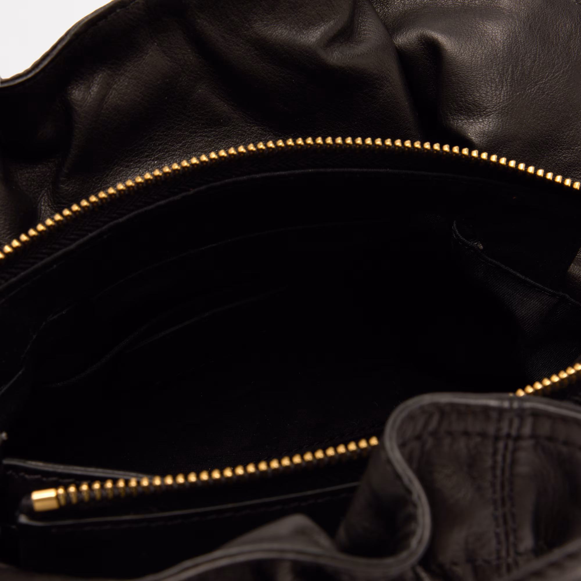 Jessie<br>Ruched Crossbody Bag