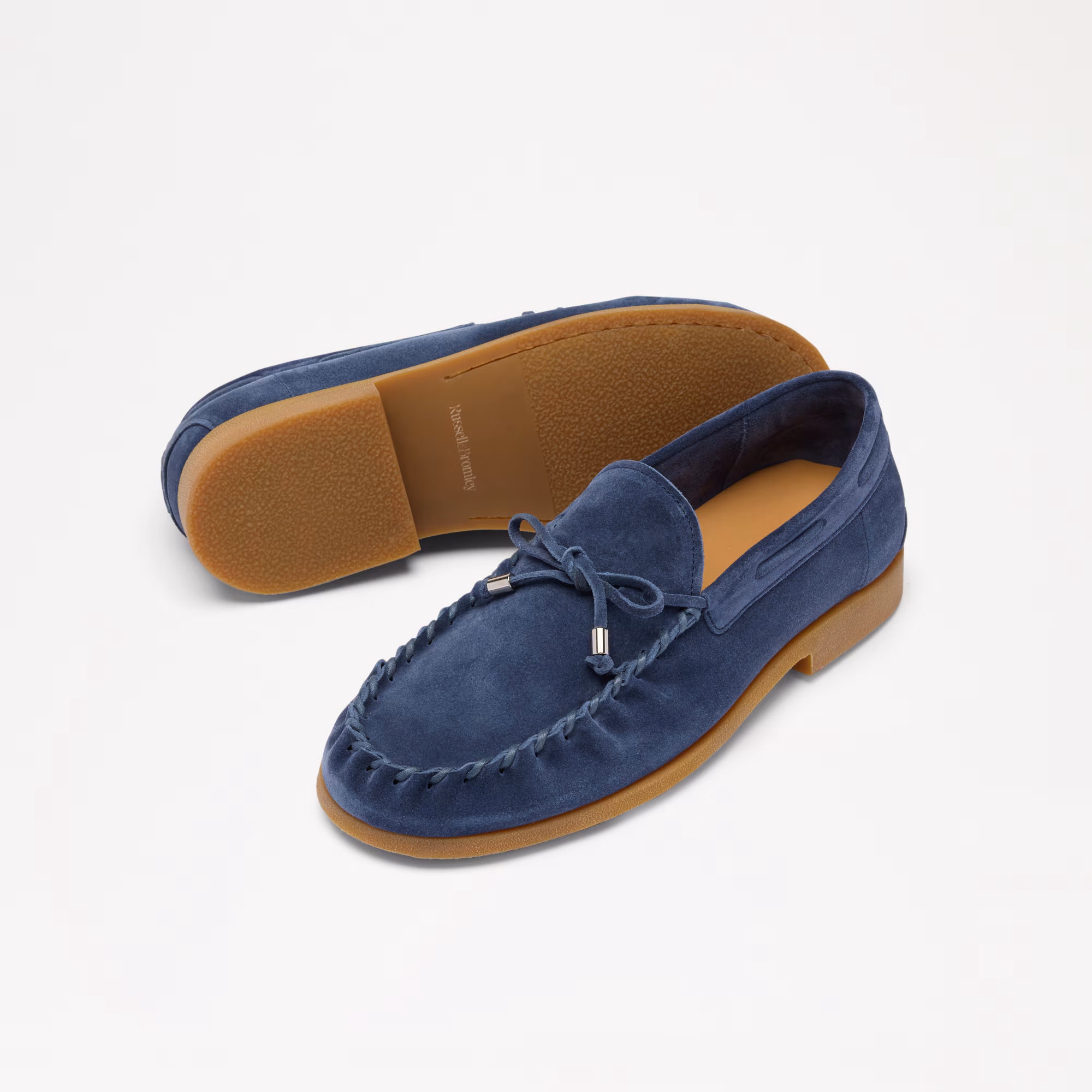 Morthen<br>Whipstitch Detail Loafer