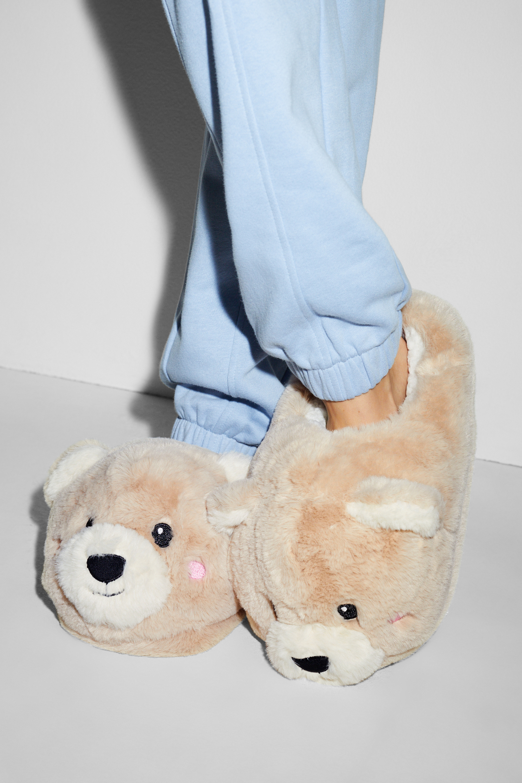 CLOCKHOUSE - faux fur slippers