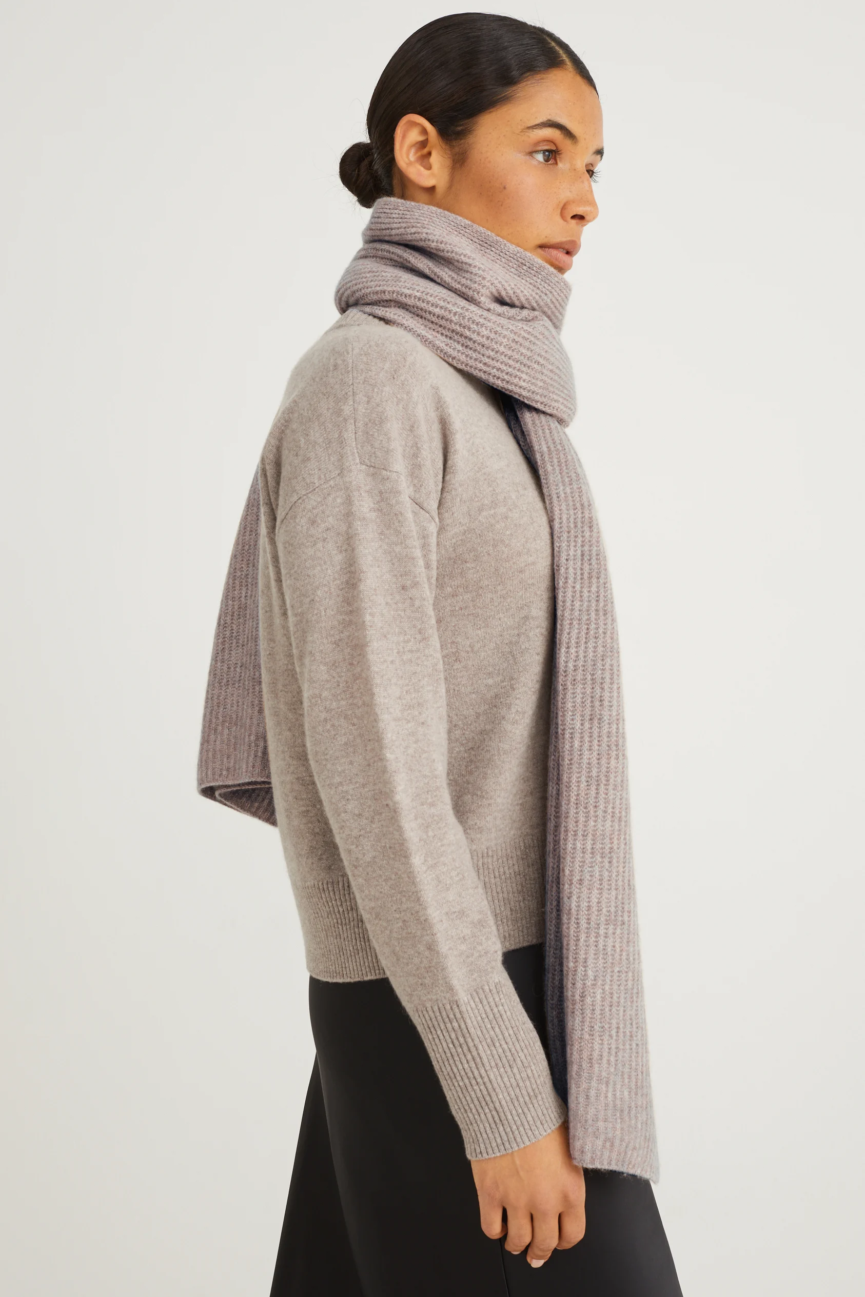Cashmere scarf