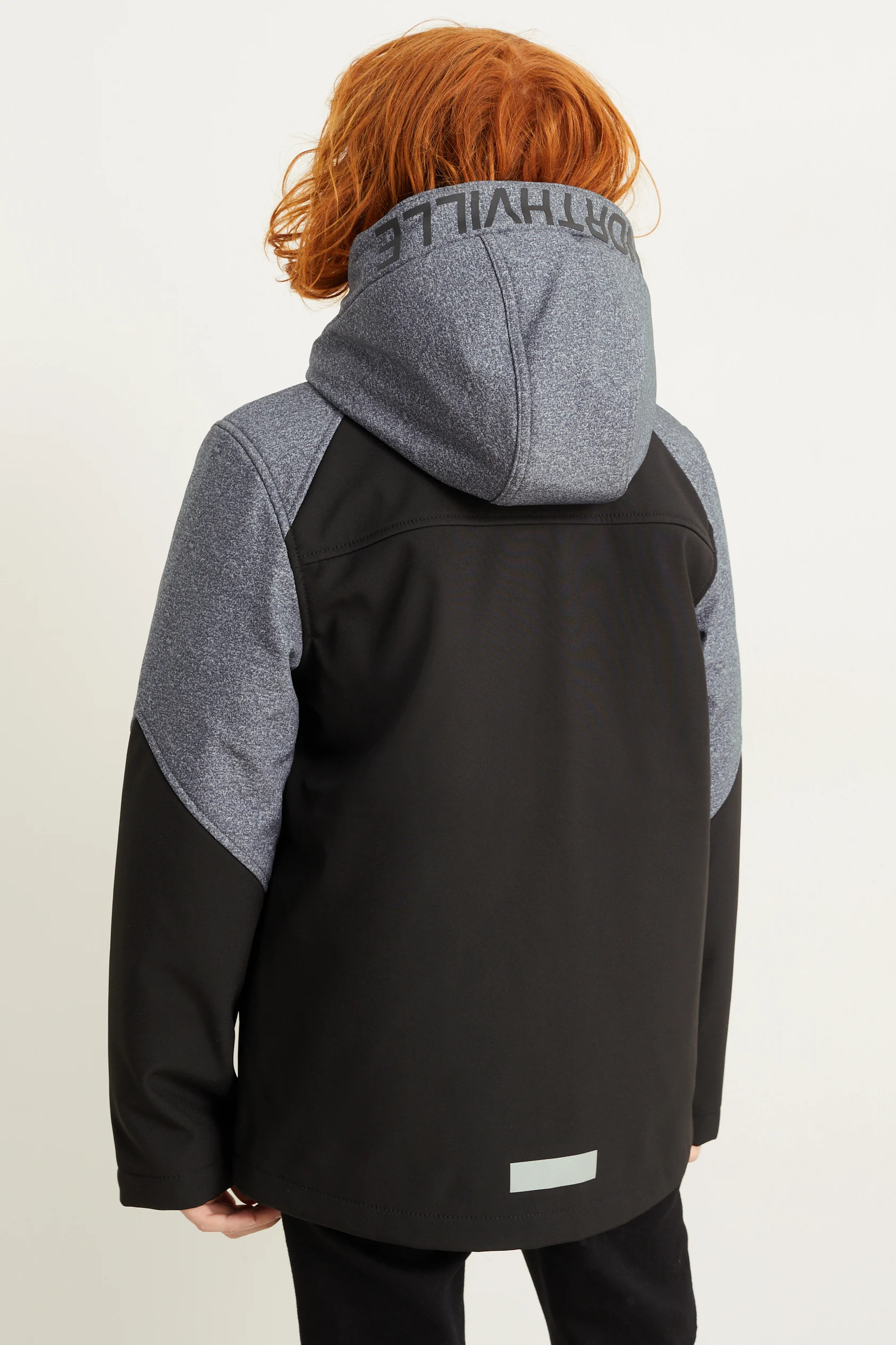 Softshell jacket with hood
