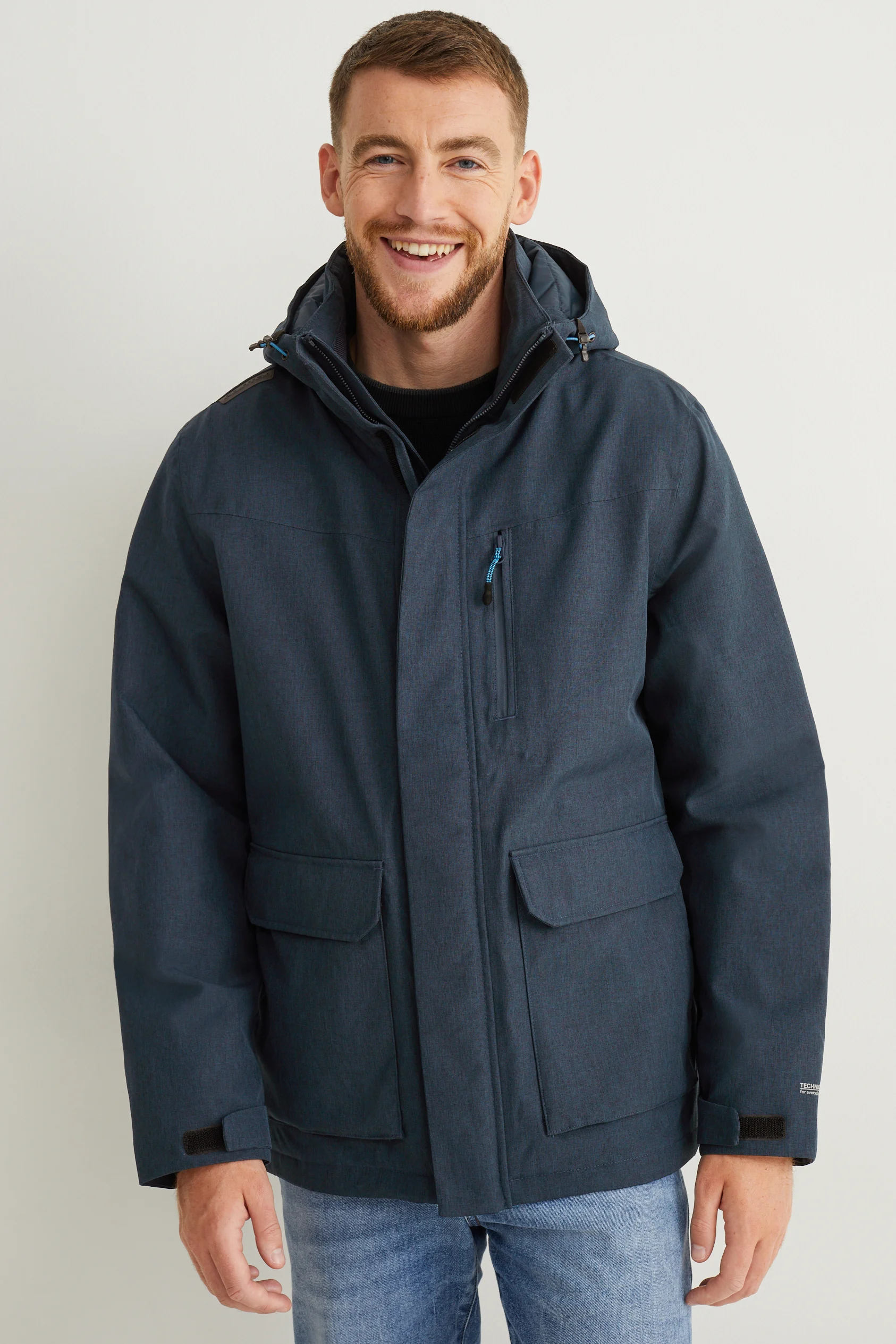 Softshell jacket with hood