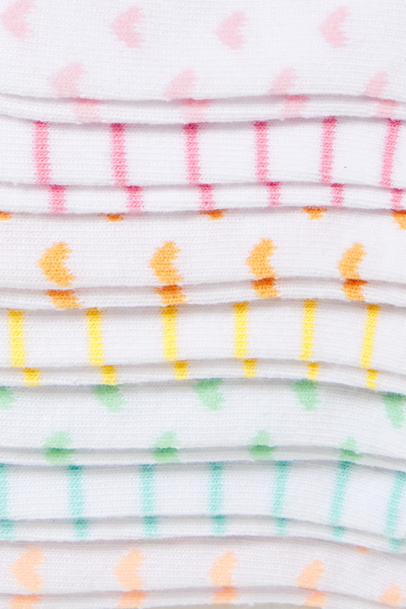 Multipack of 7 - hearts and stripes - trainer socks