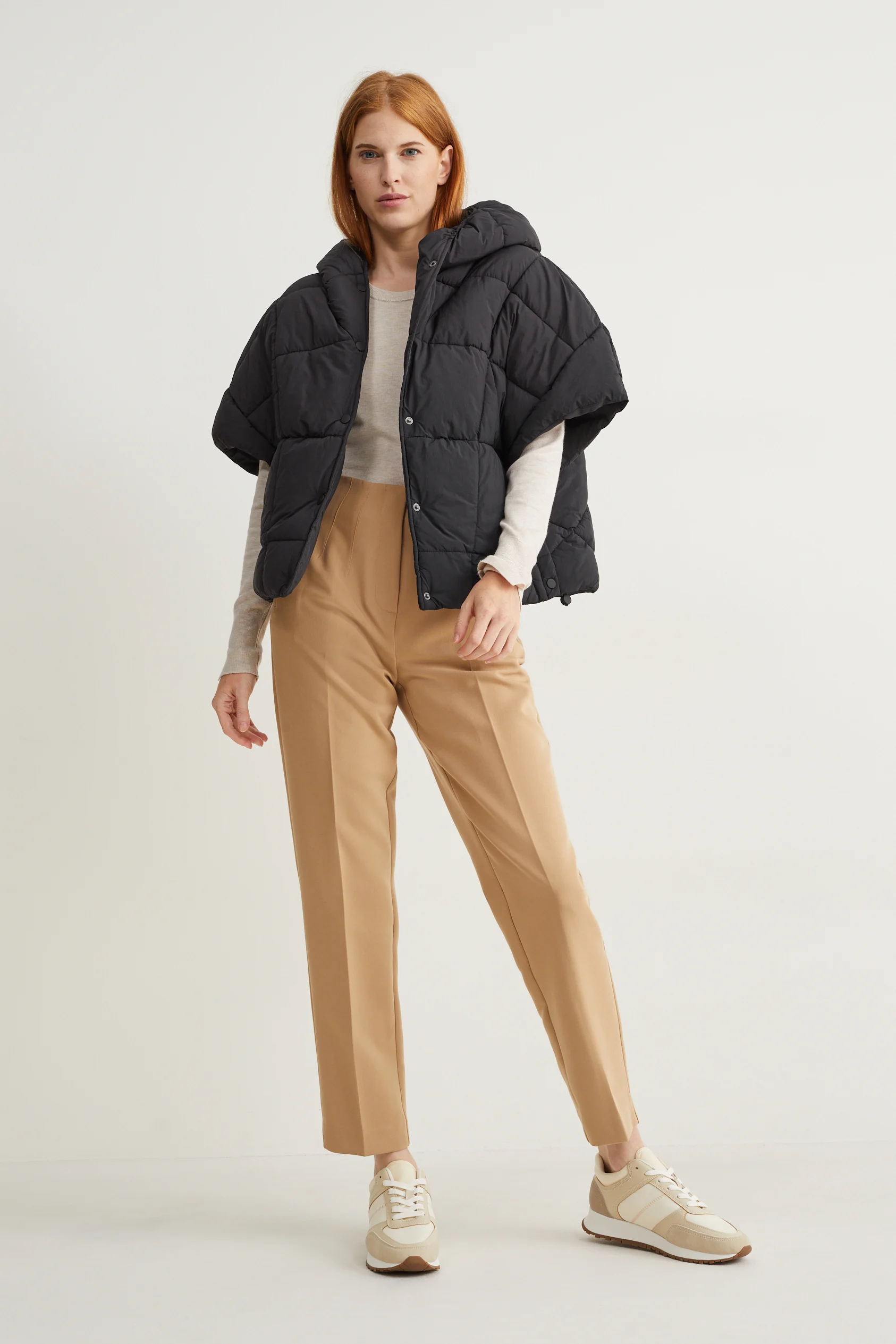 Quilted gilet with hood