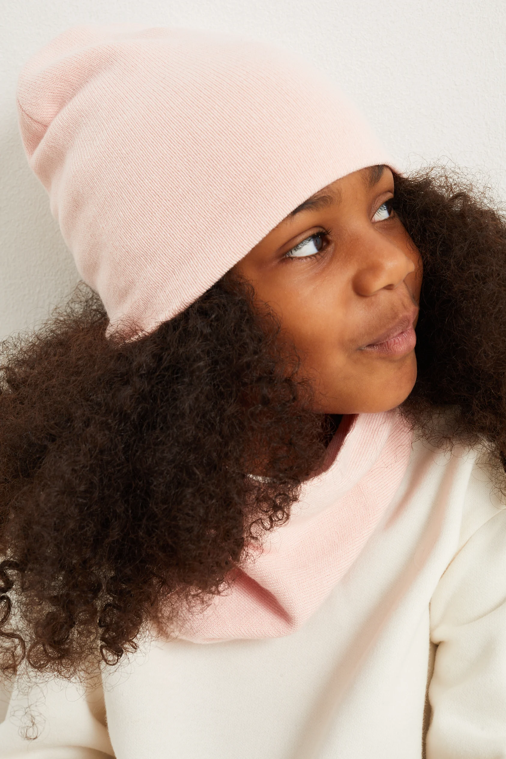 Set - hat and snood - 2 piece