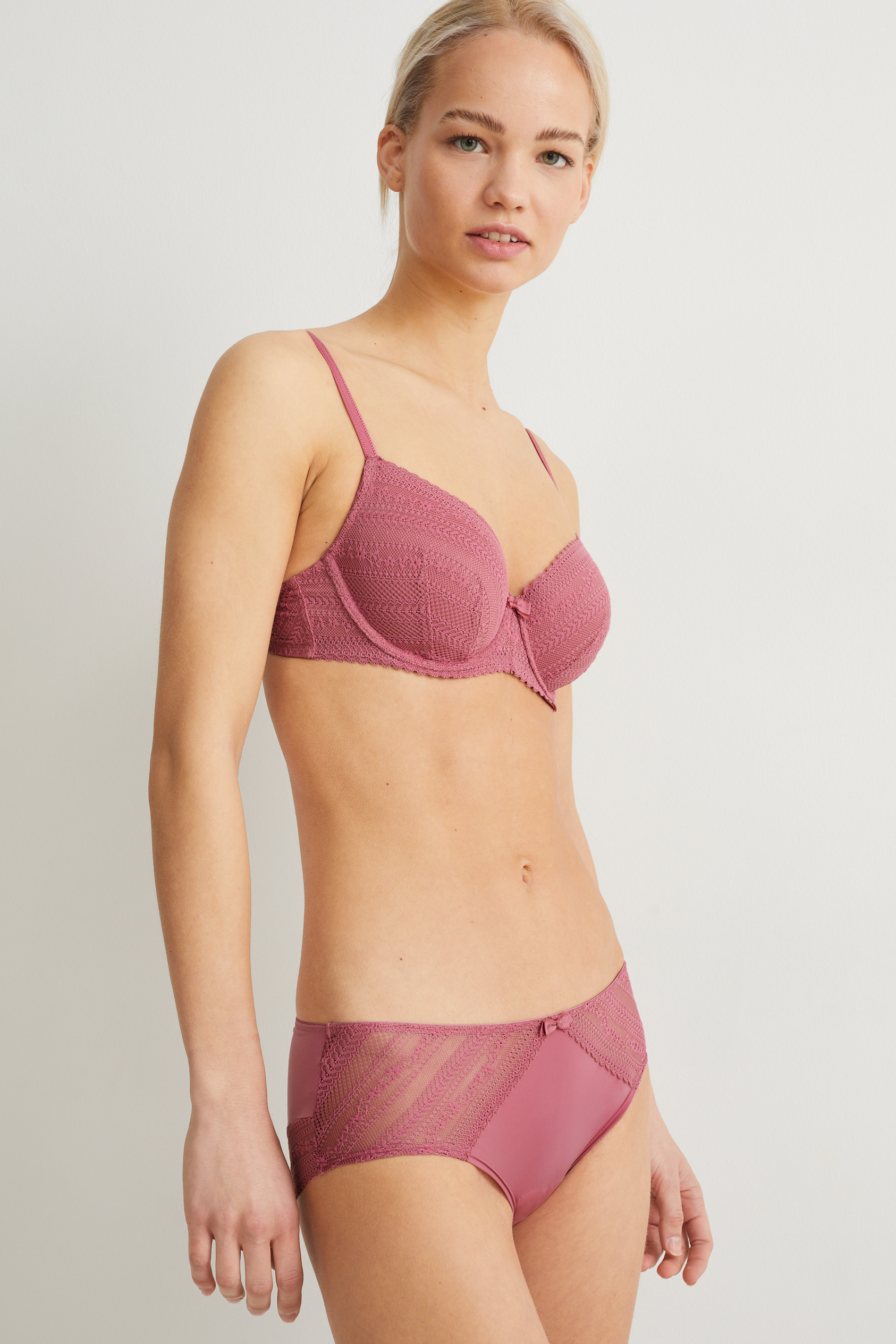 Hipster briefs - LYCRA?