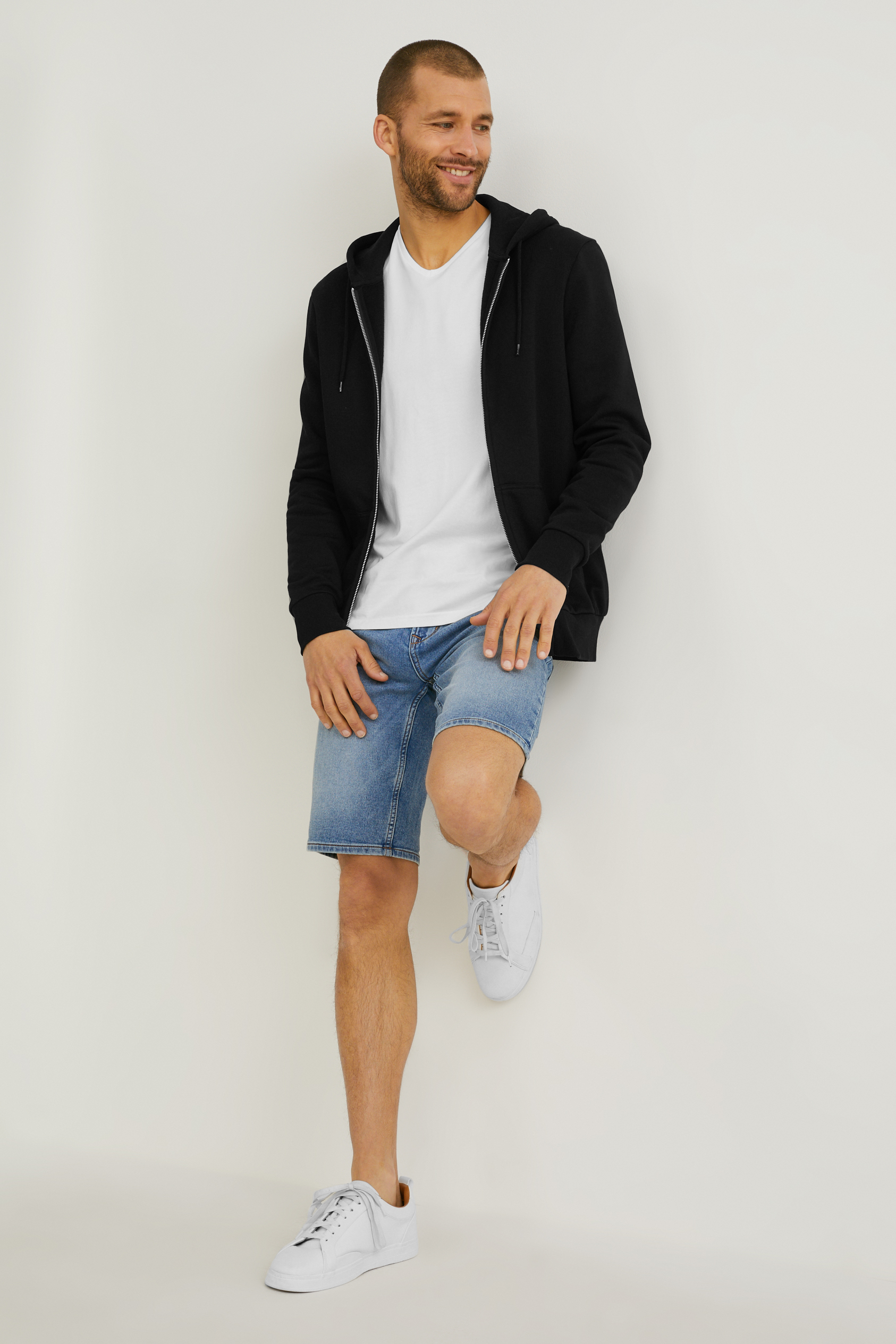 Denim shorts - Flex jog denim