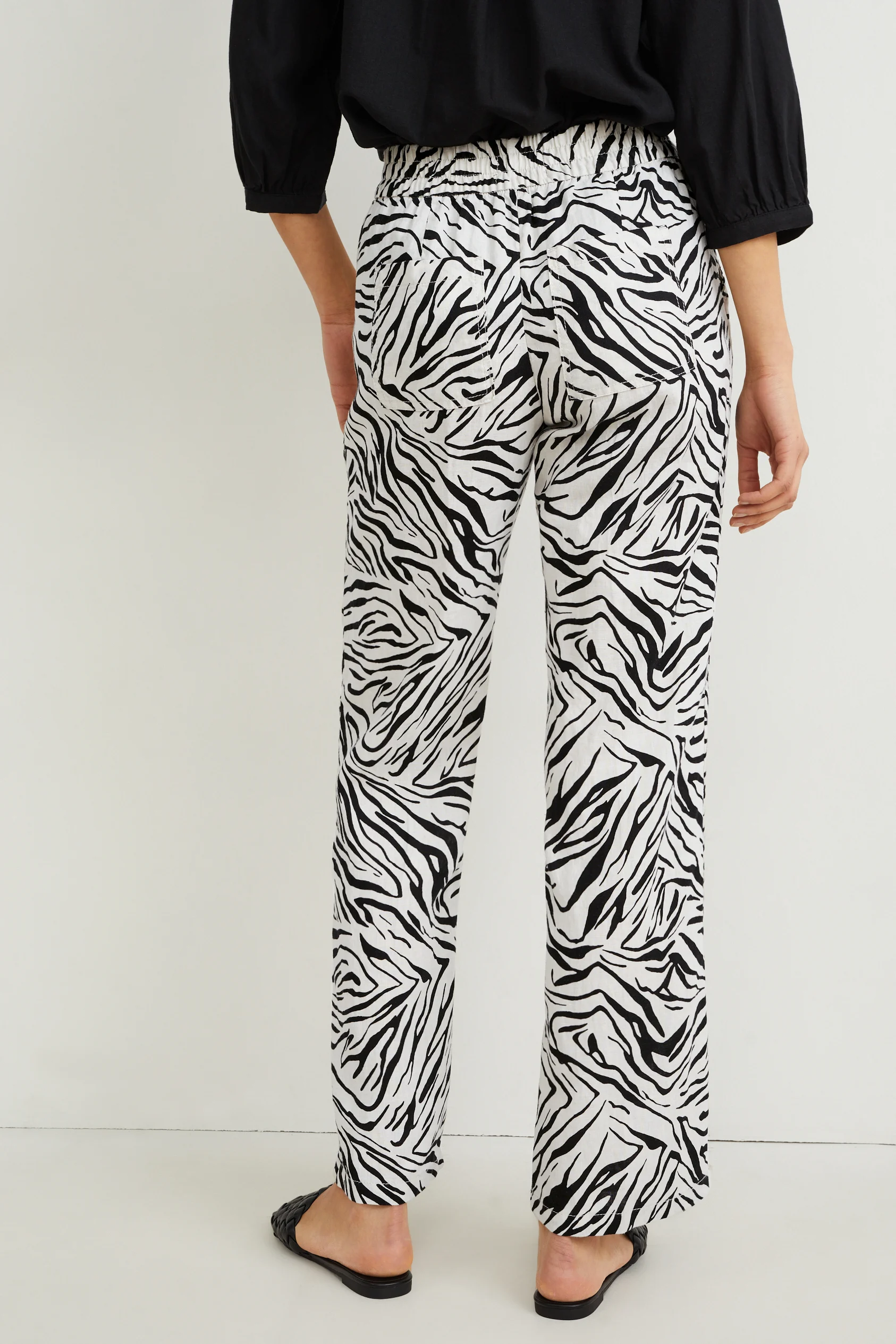 Linen trousers - mid-rise waist - regular fit - patterned