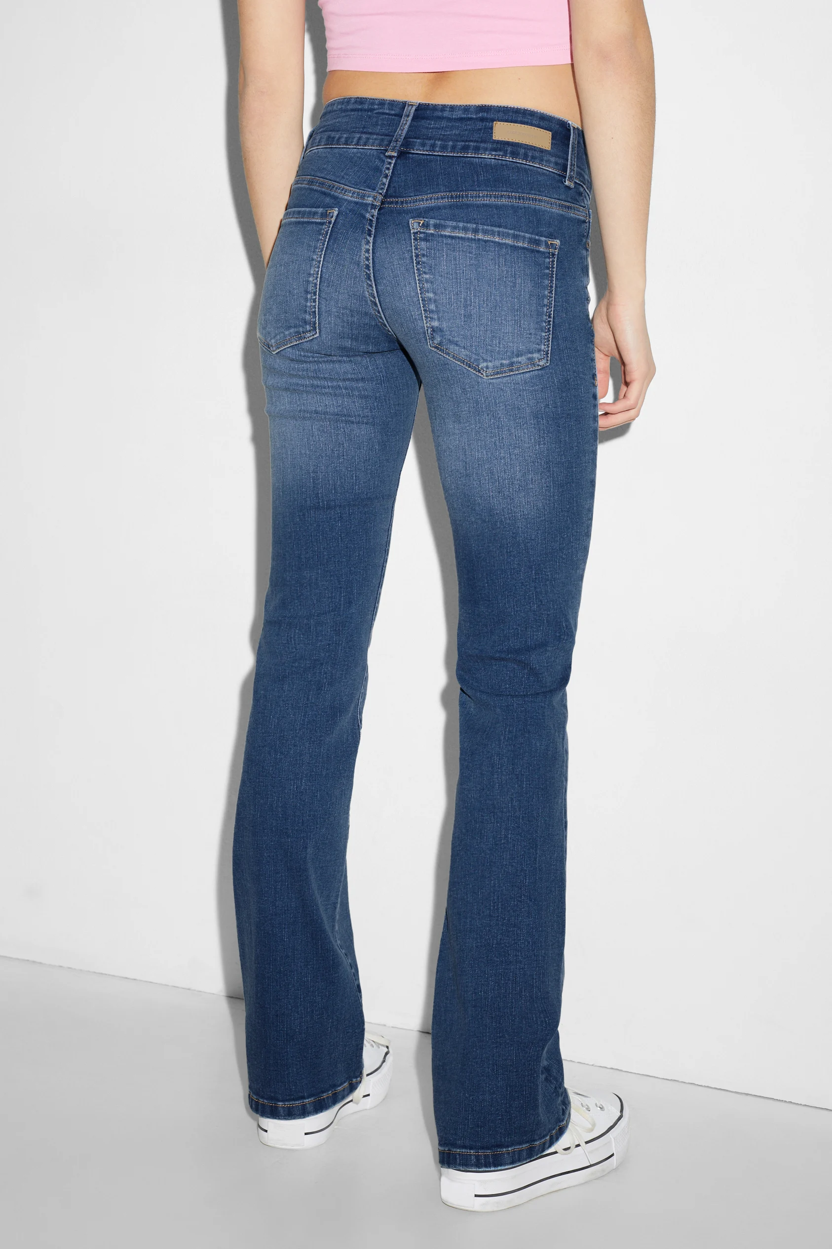 CLOCKHOUSE - bootcut jeans - low waist - LYCRA?