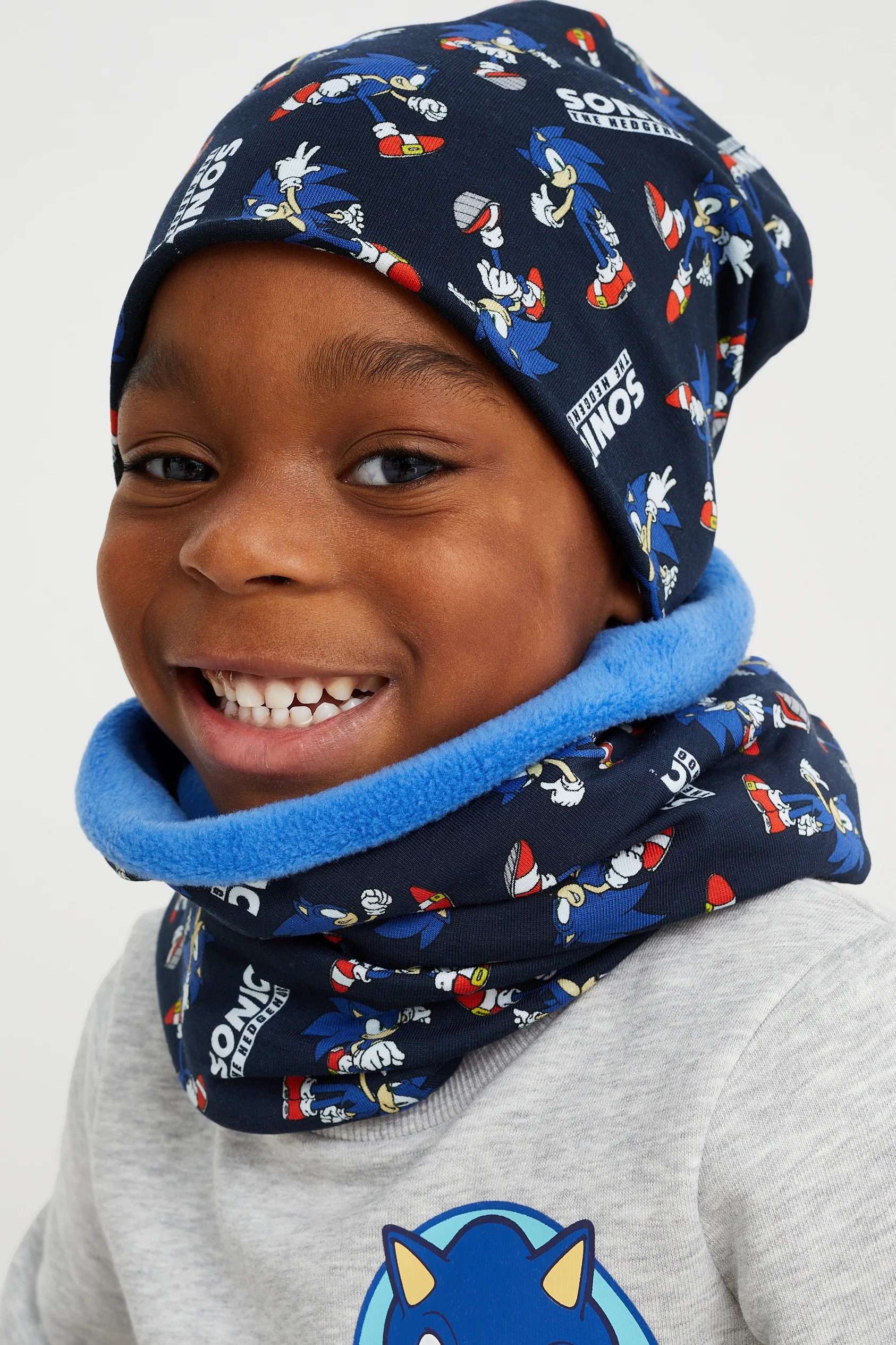 Sonic - set - hat and snood - 2 piece