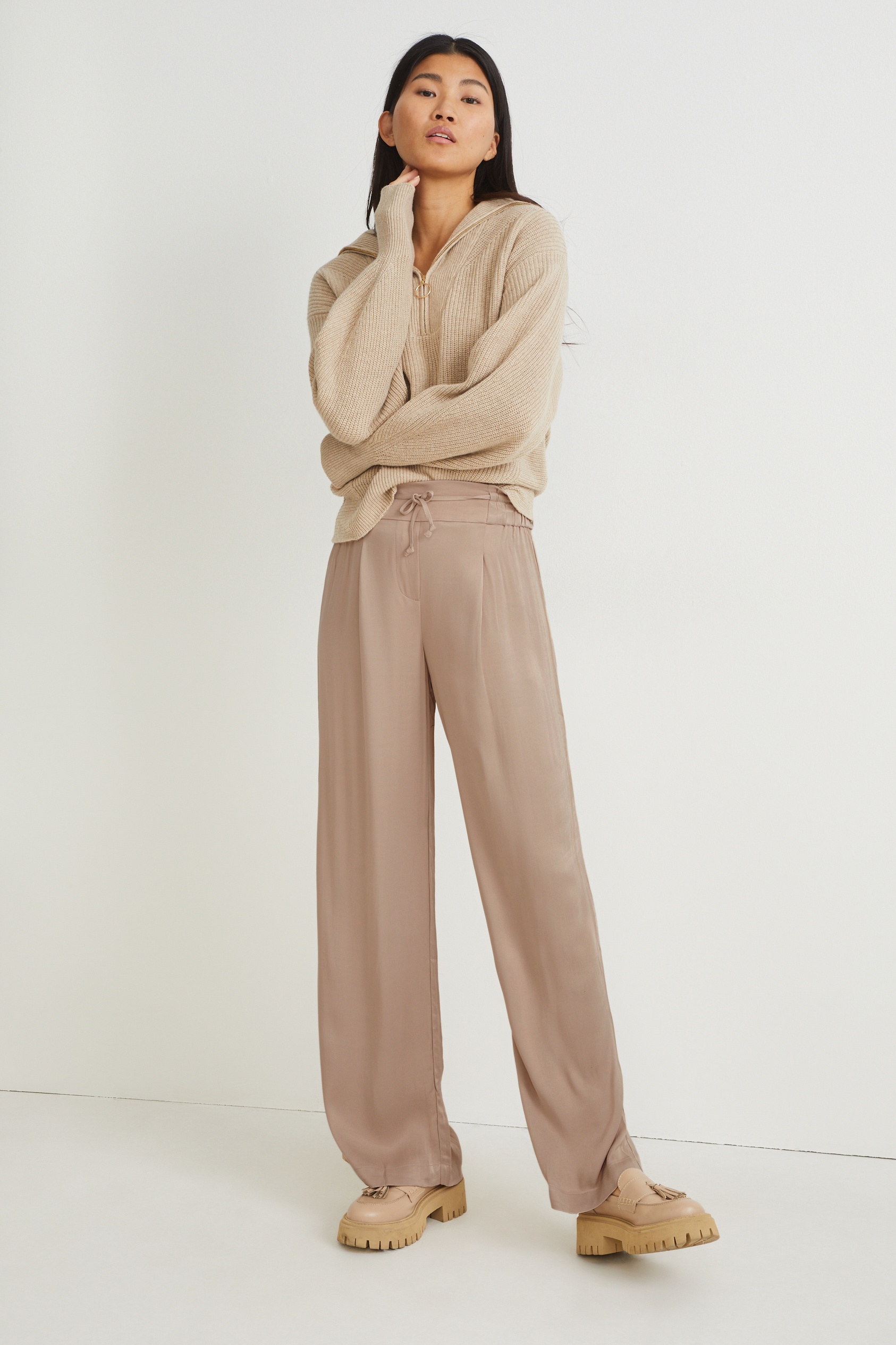 Cloth trousers - high-rise waist - wide leg