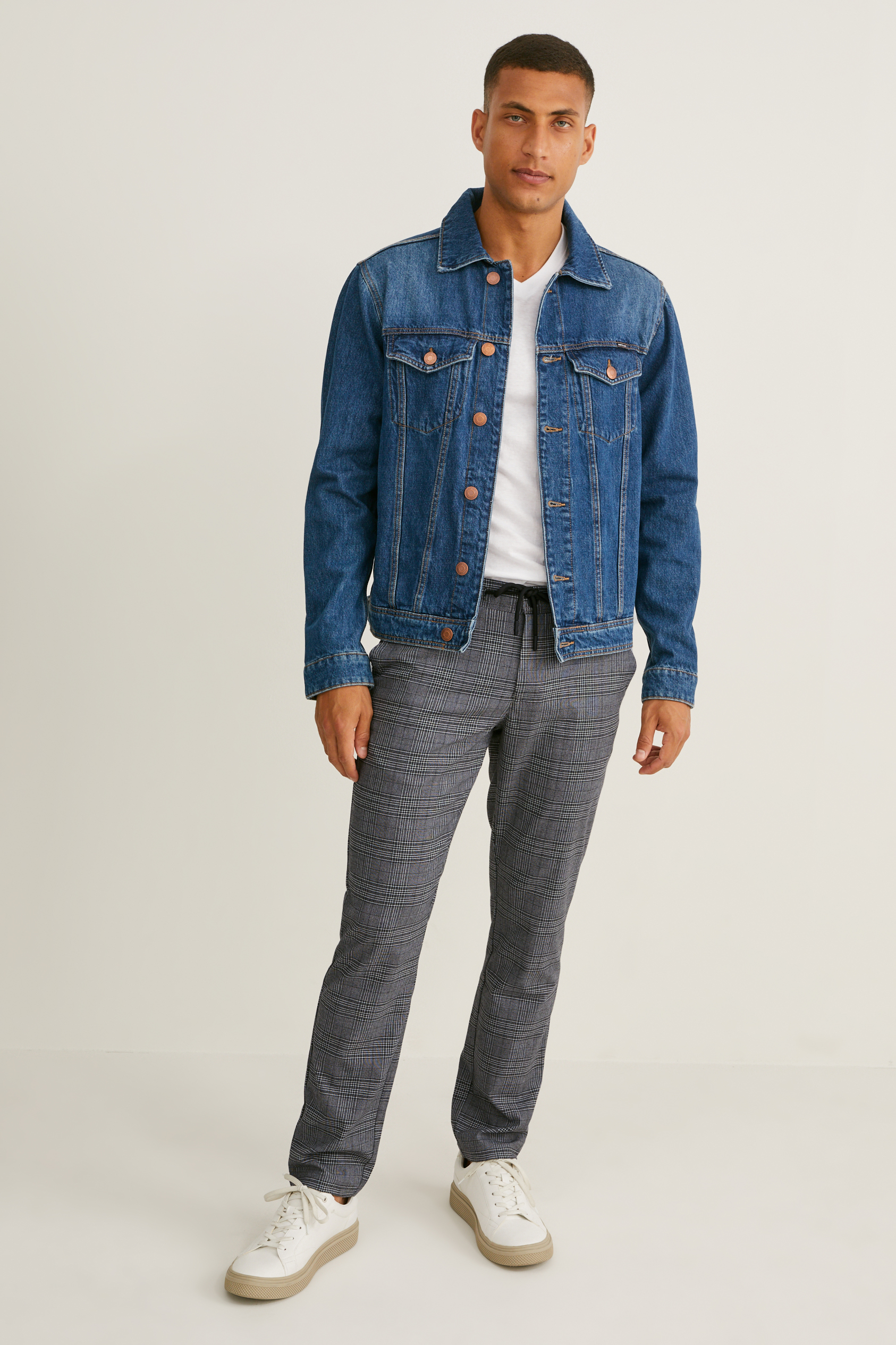 Cloth trousers - tapered fit - check