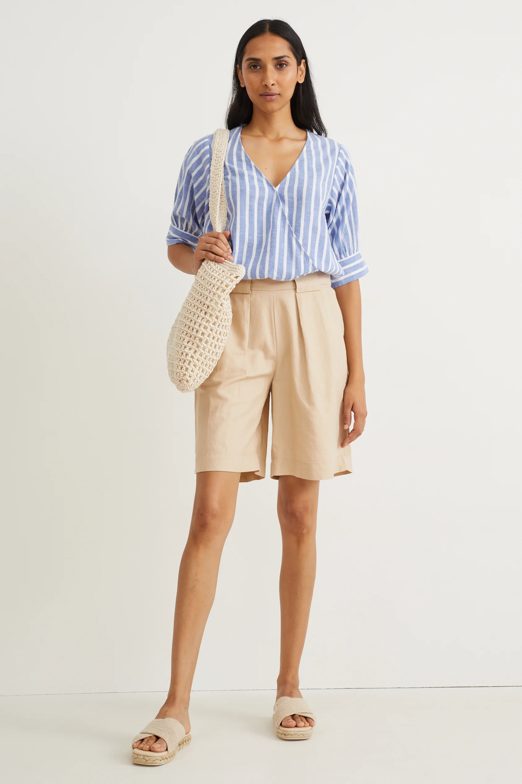 Bermuda shorts - high waist