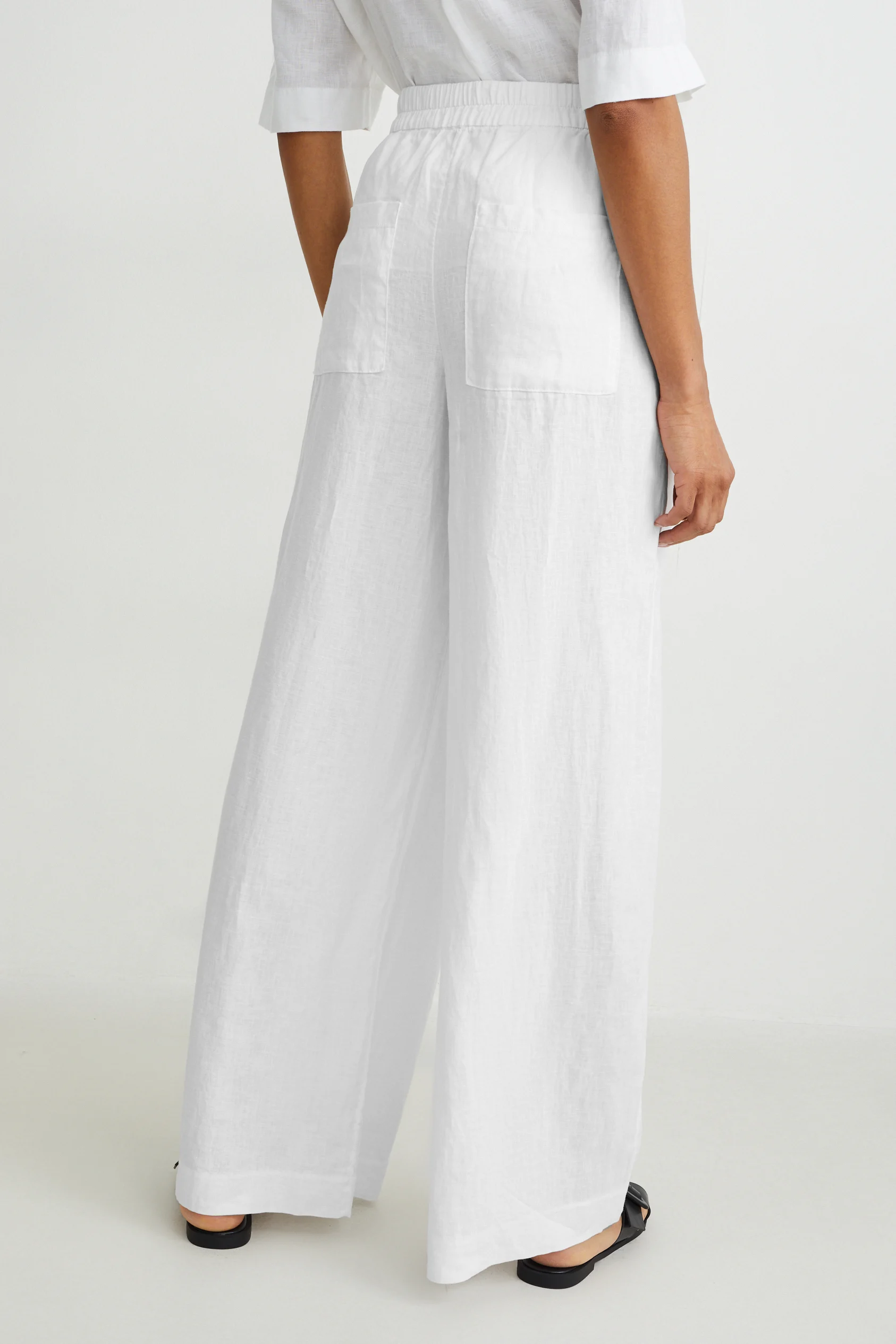 Linen trousers - high-rise waist - wide leg