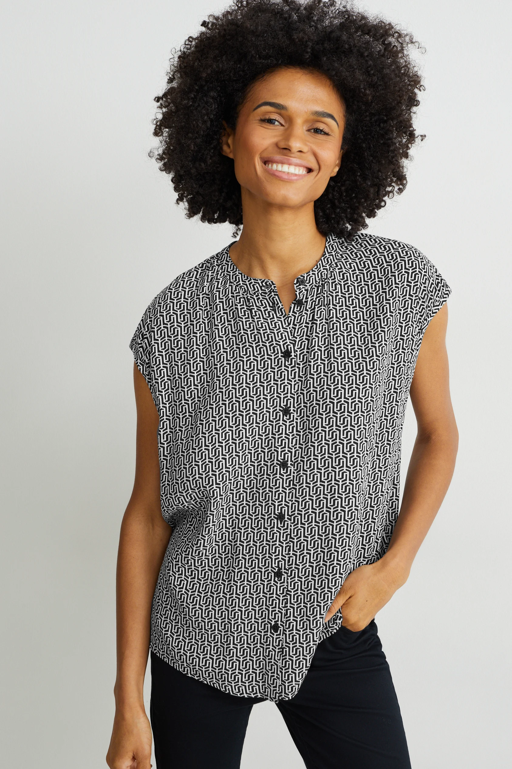 Blouse top - patterned
