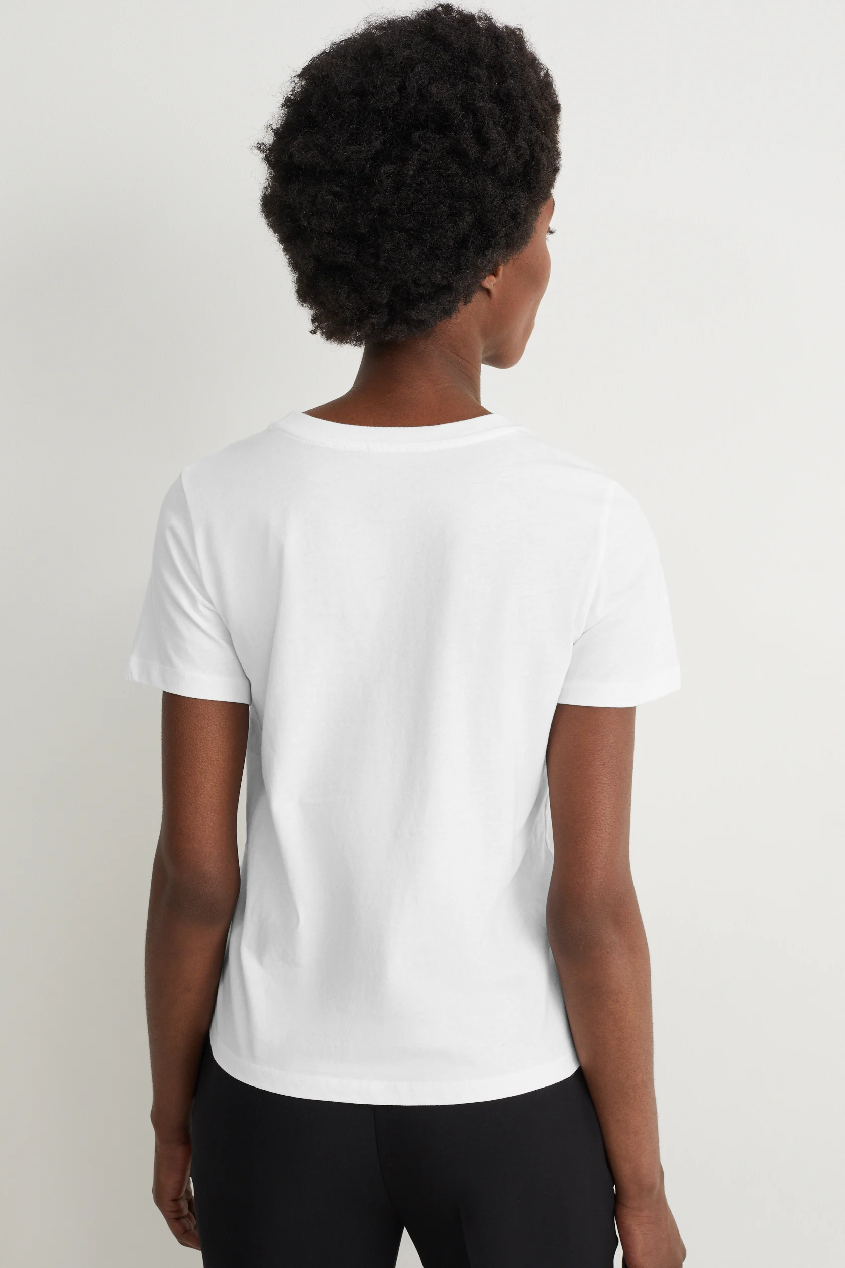 T-shirt with chain appliqué