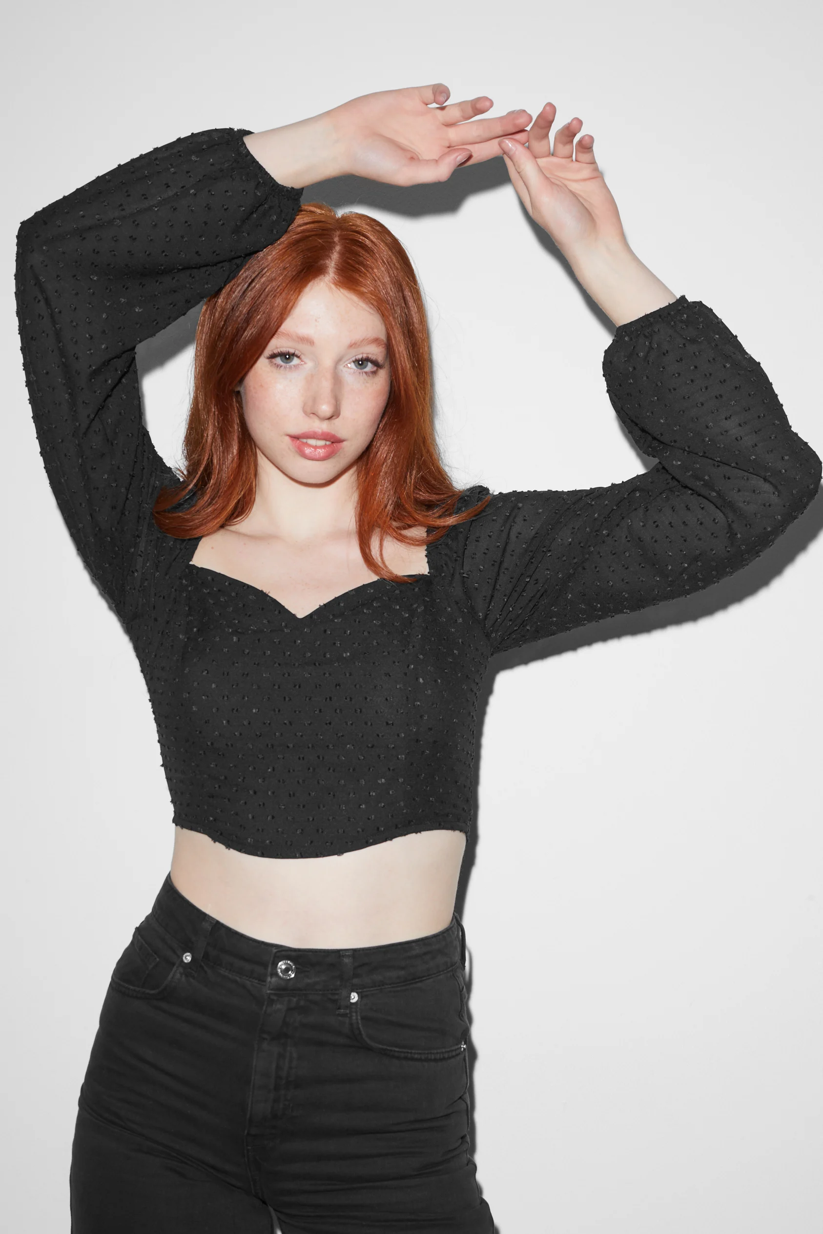 CLOCKHOUSE - cropped blouse - polka dot