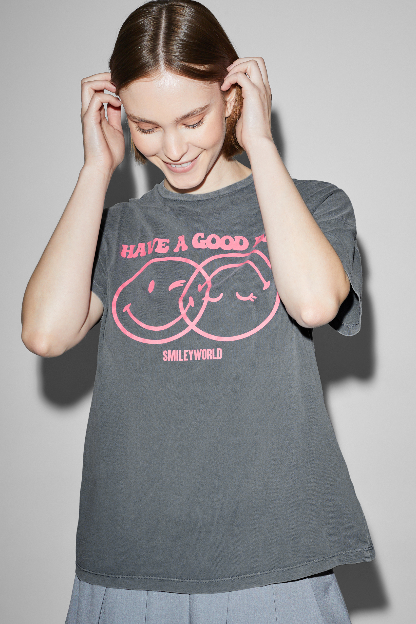 CLOCKHOUSE - T-shirt - SmileyWorld?