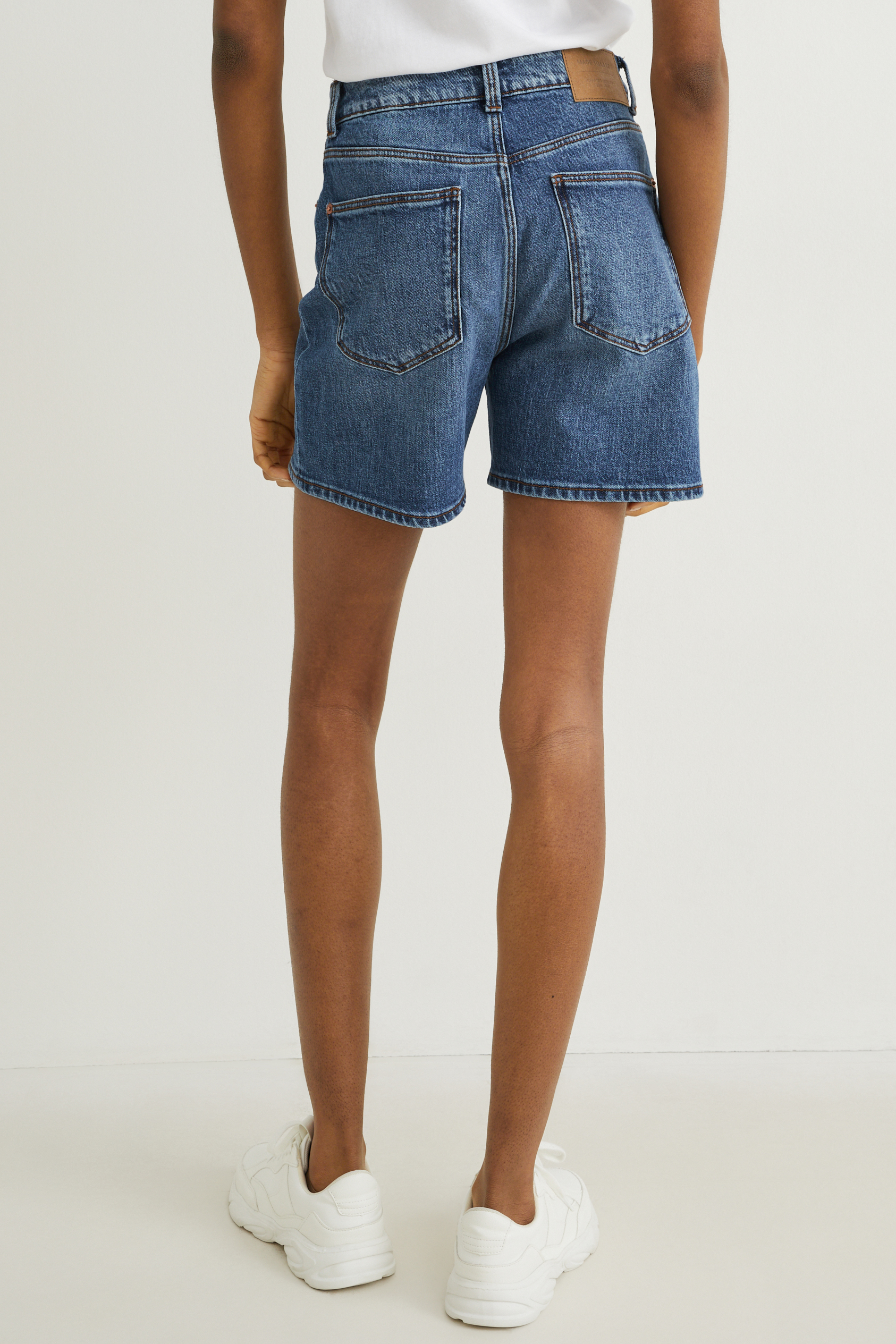 Denim shorts - low-rise waist - LYCRA?