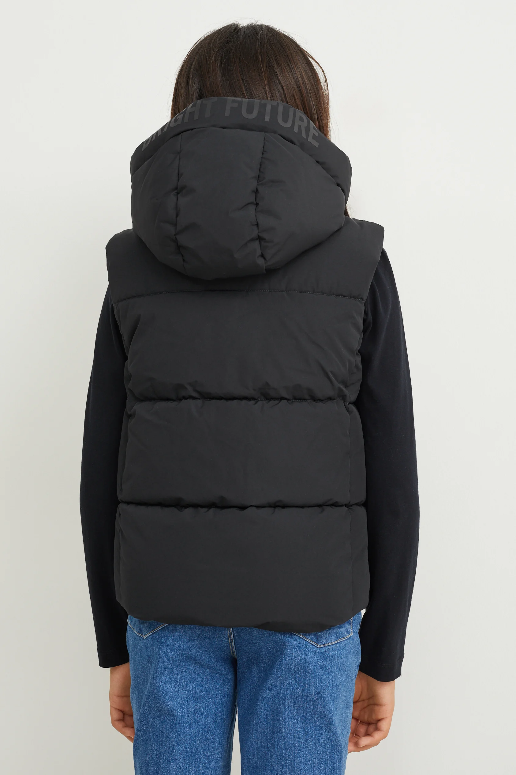 Quilted gilet with hood