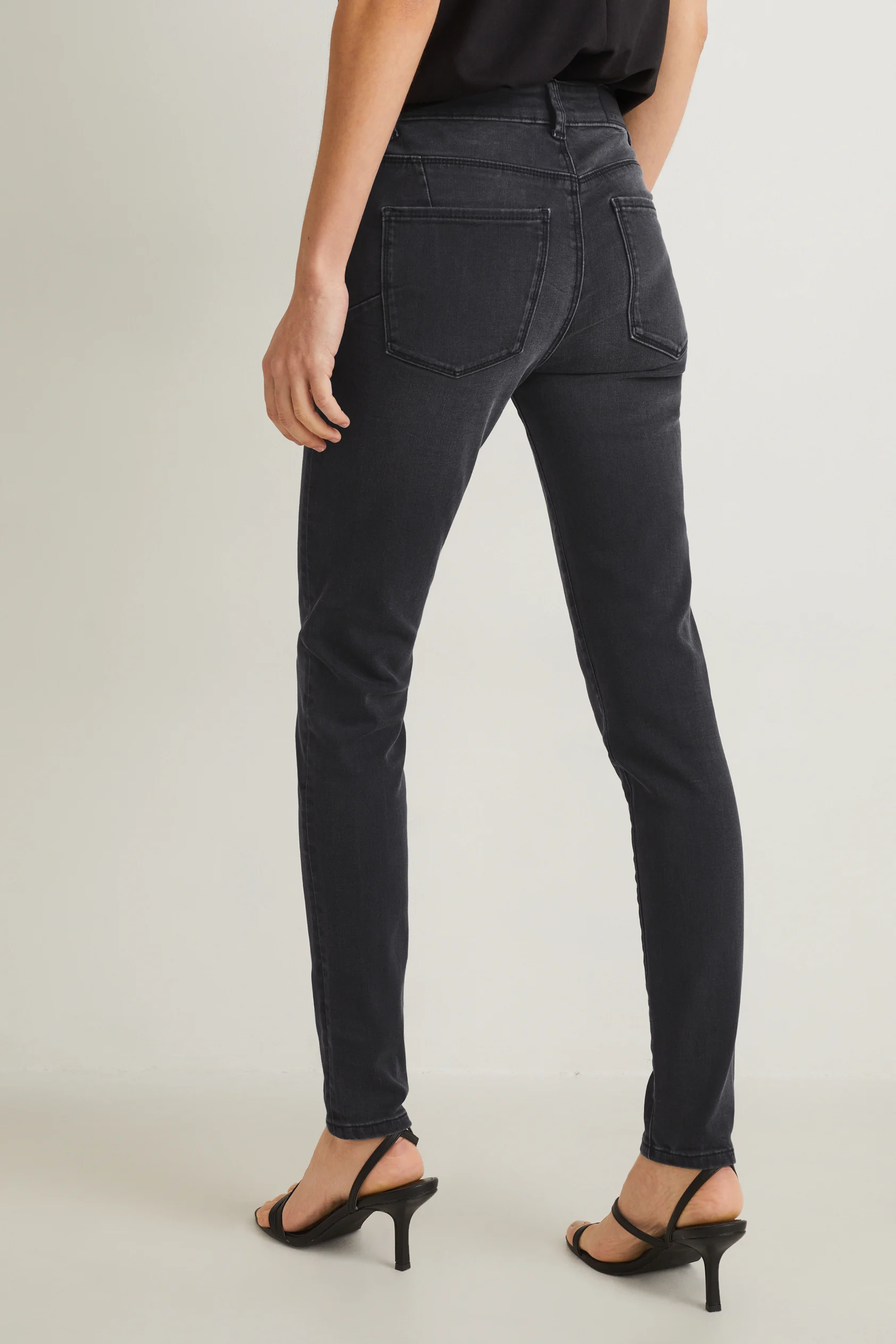Skinny jeans - mid-rise waist - shaping jeans - LYCRA?