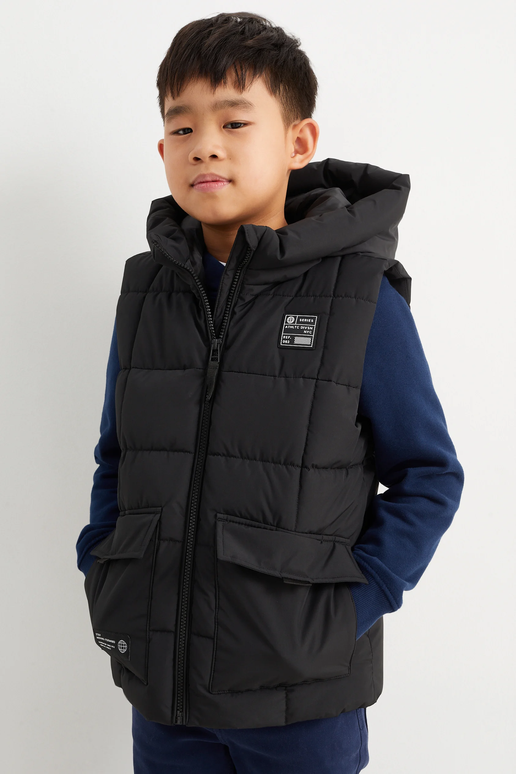 Quilted gilet with hood