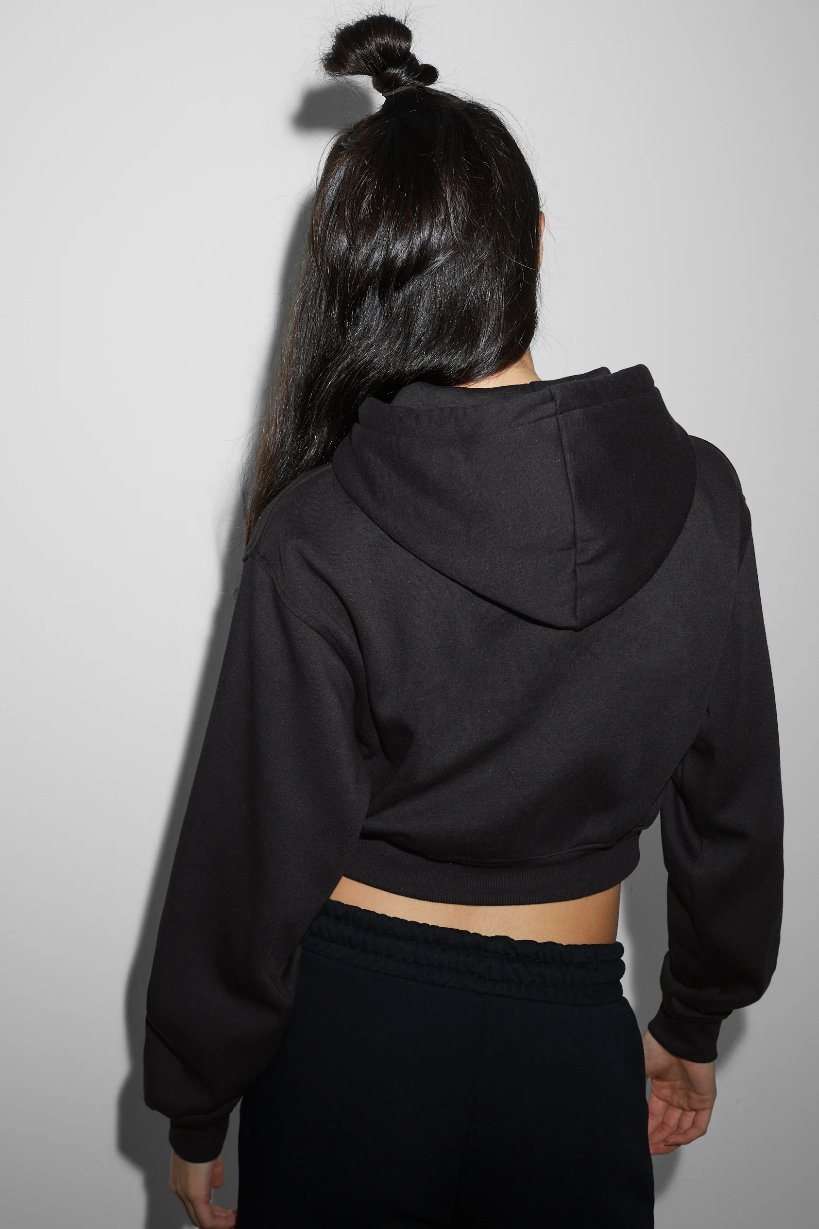 CLOCKHOUSE - cropped hoodie