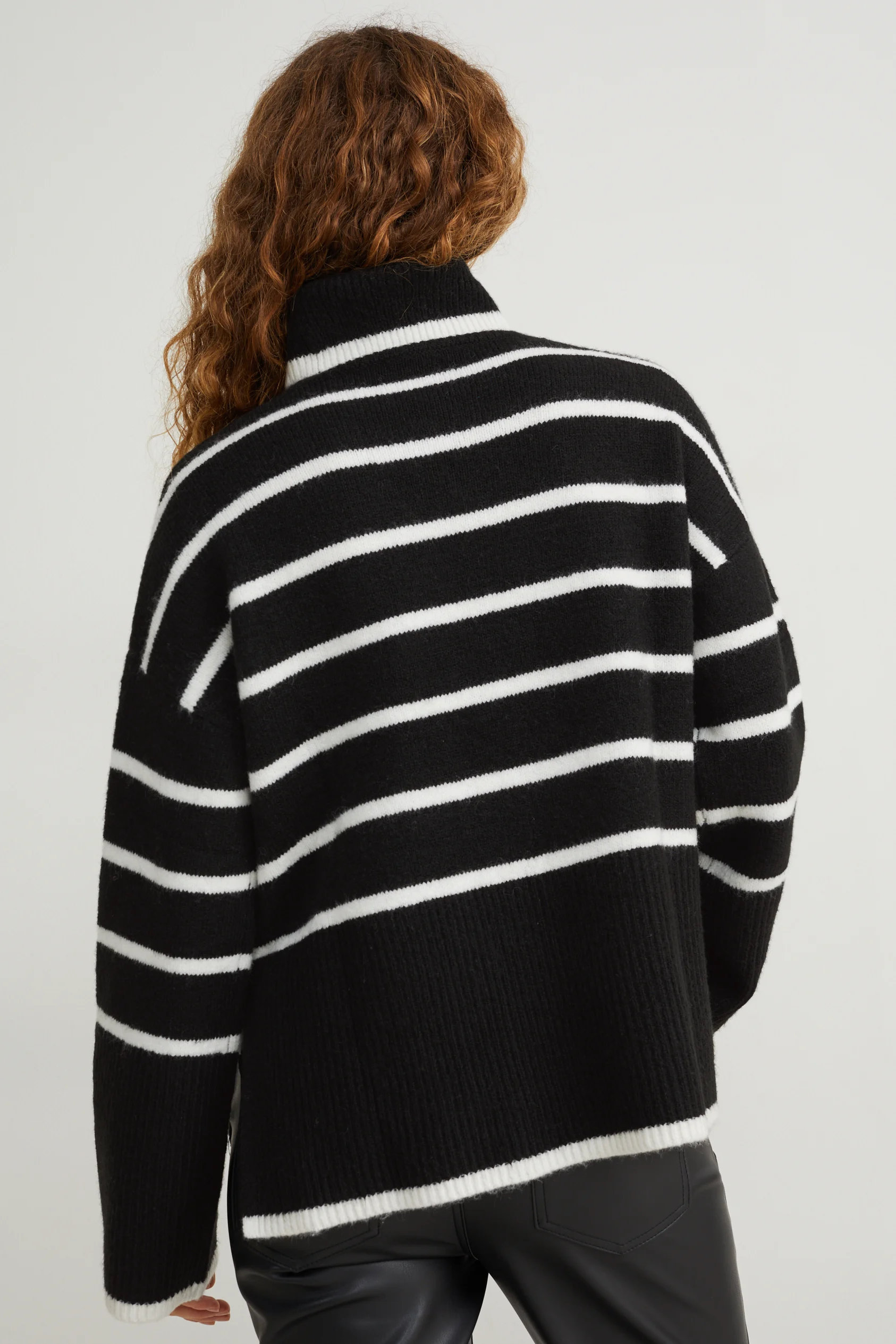 Polo neck jumper - striped