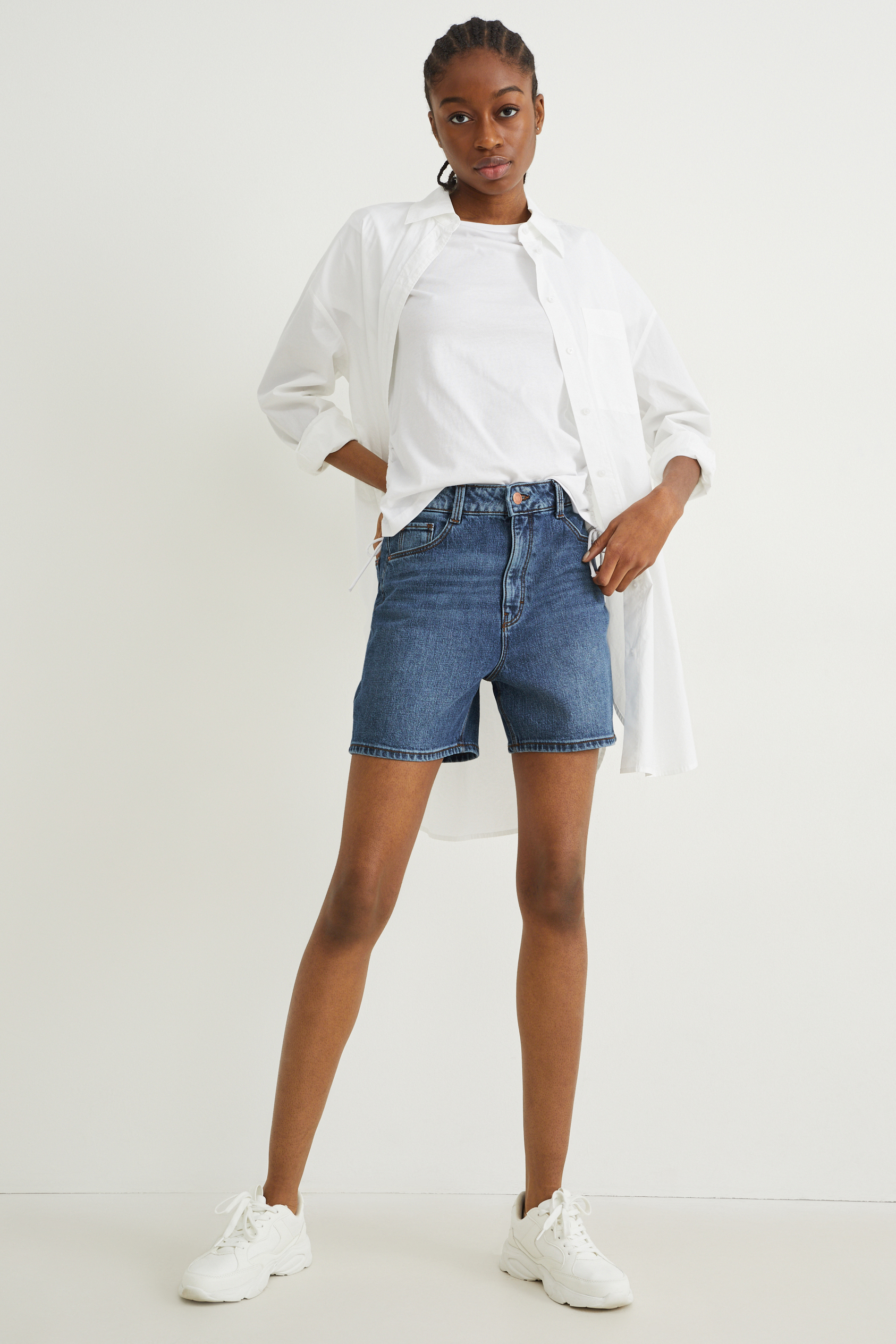 Denim shorts - low-rise waist - LYCRA?