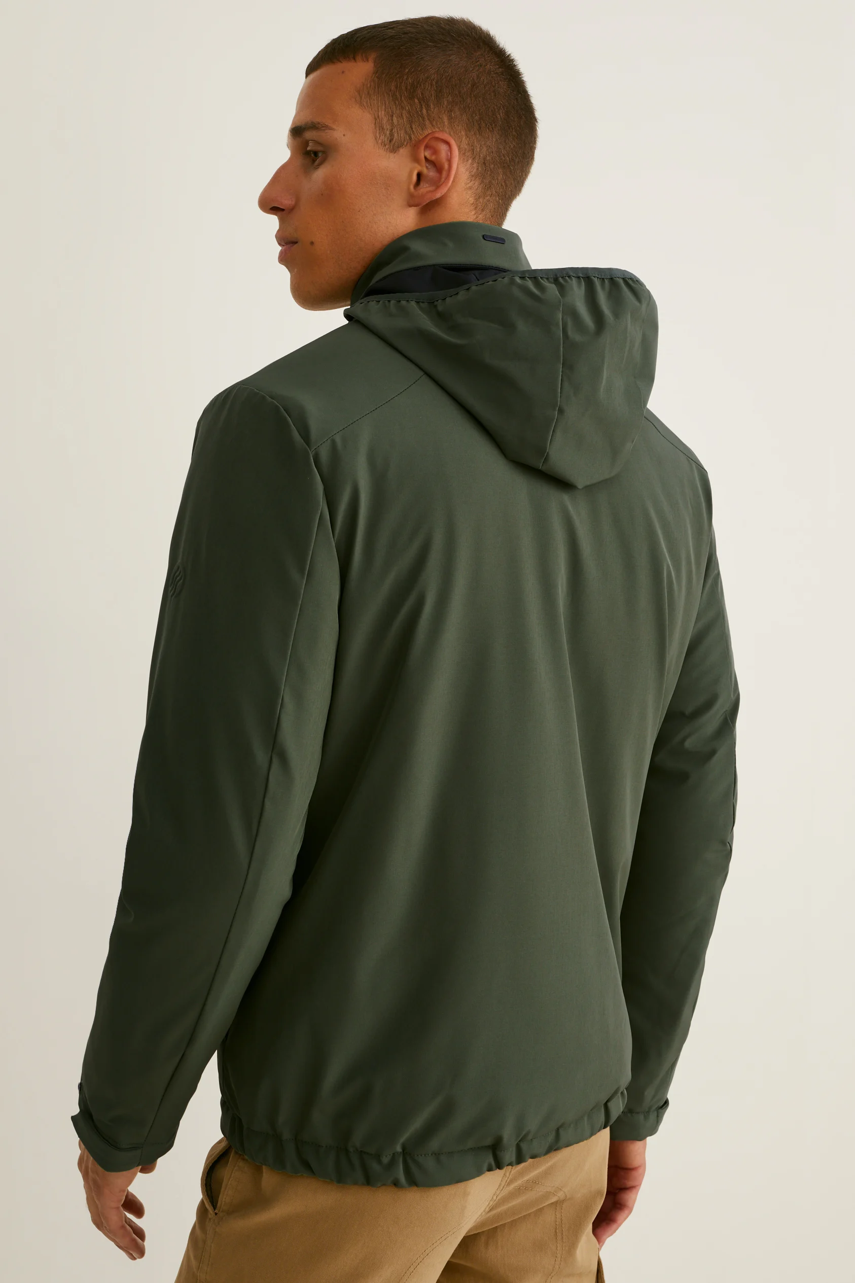 Outdoor jacket with hood