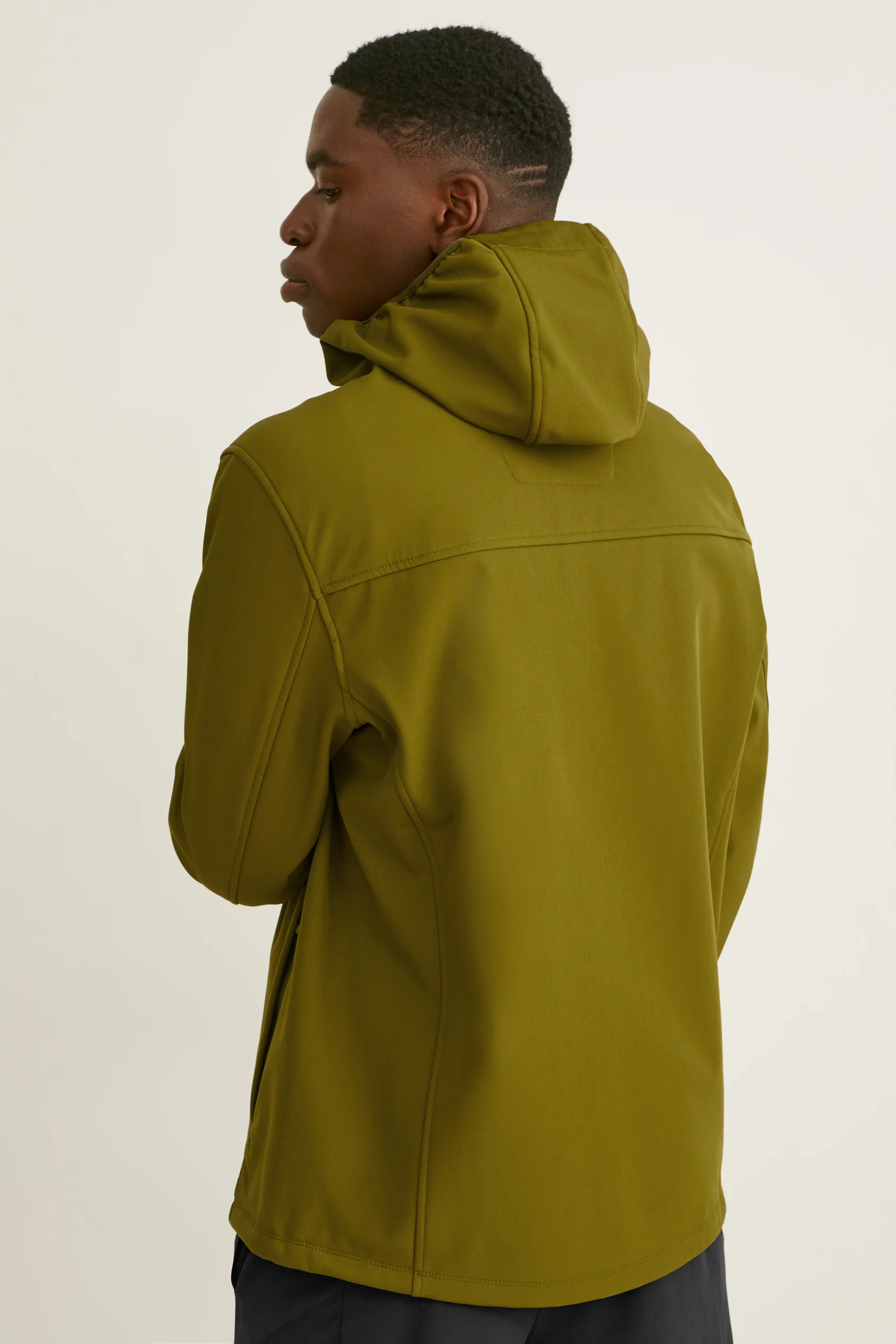 Softshell jacket with hood