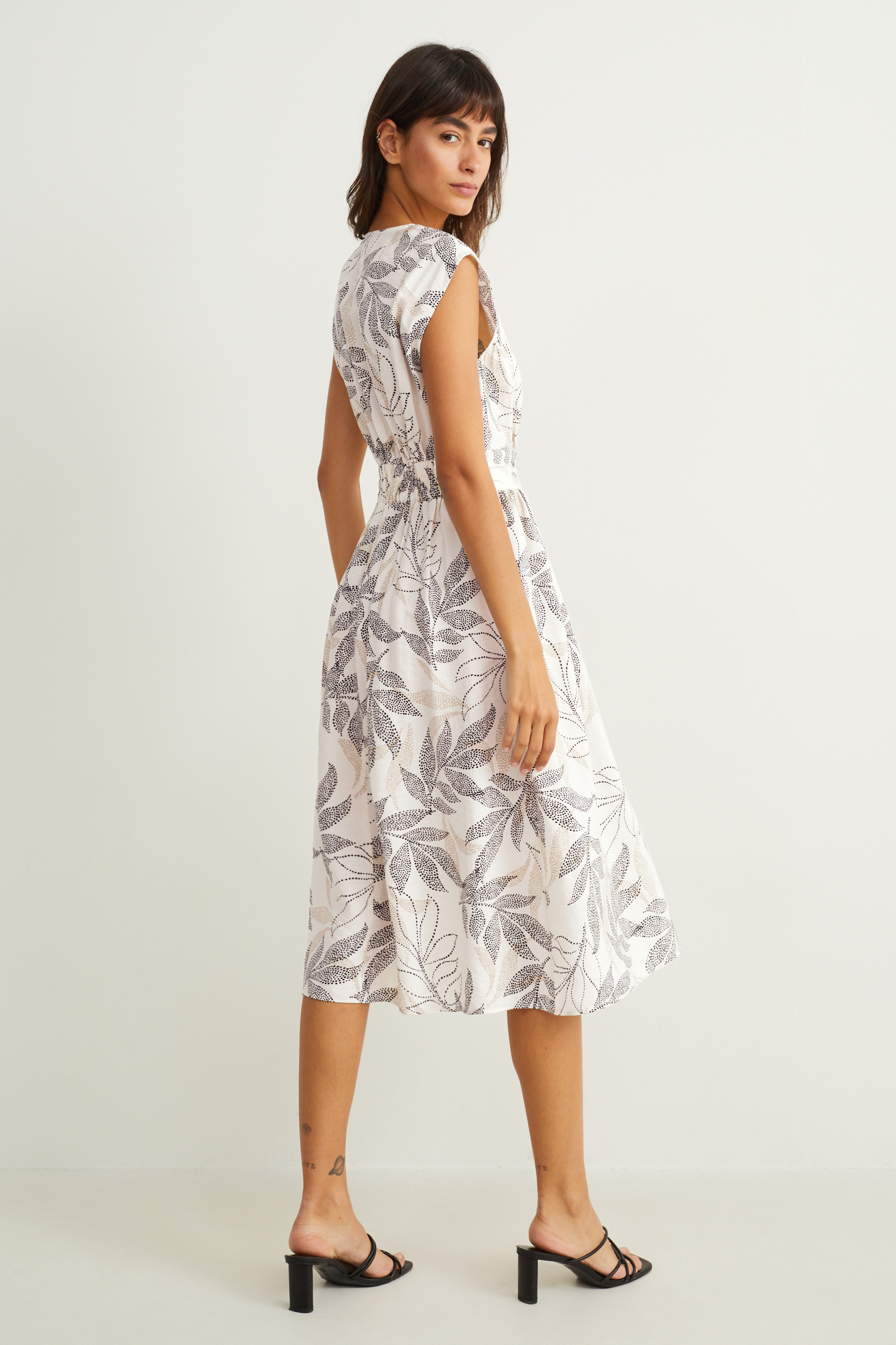 Fit & flare dress - patterned