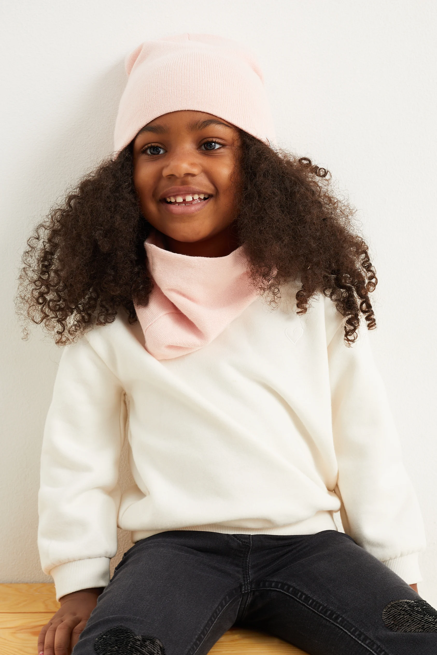 Set - hat and snood - 2 piece