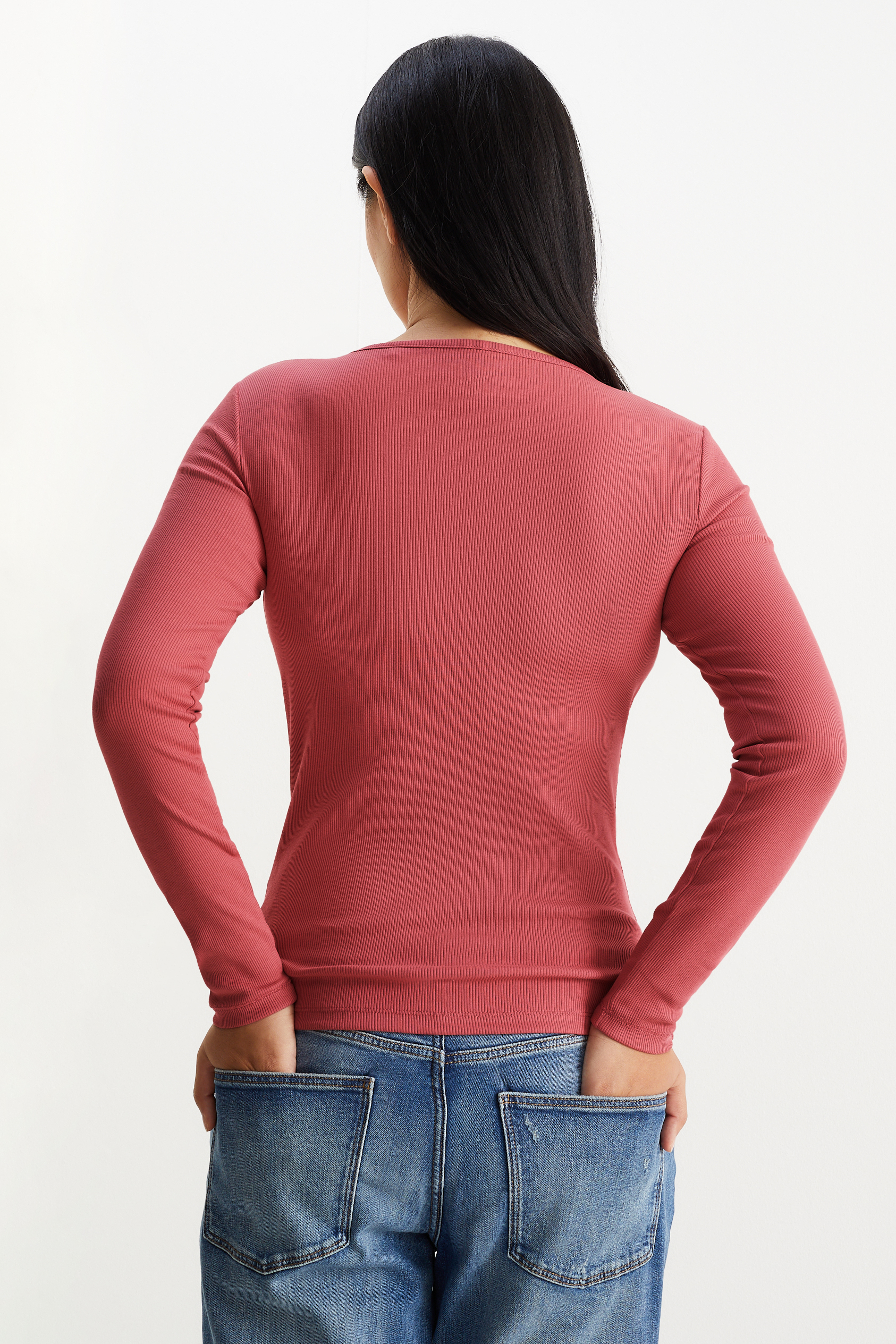 Basic long sleeve top